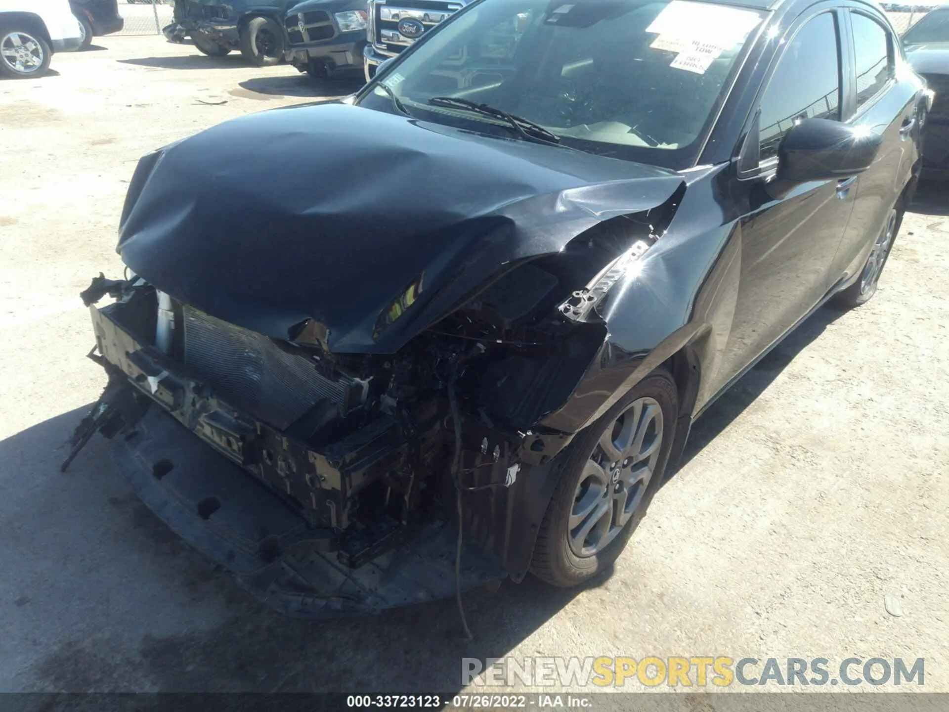 6 fotografías del automóvil dañado 3MYDLBYV2LY716950 TOYOTA YARIS SEDAN 2020