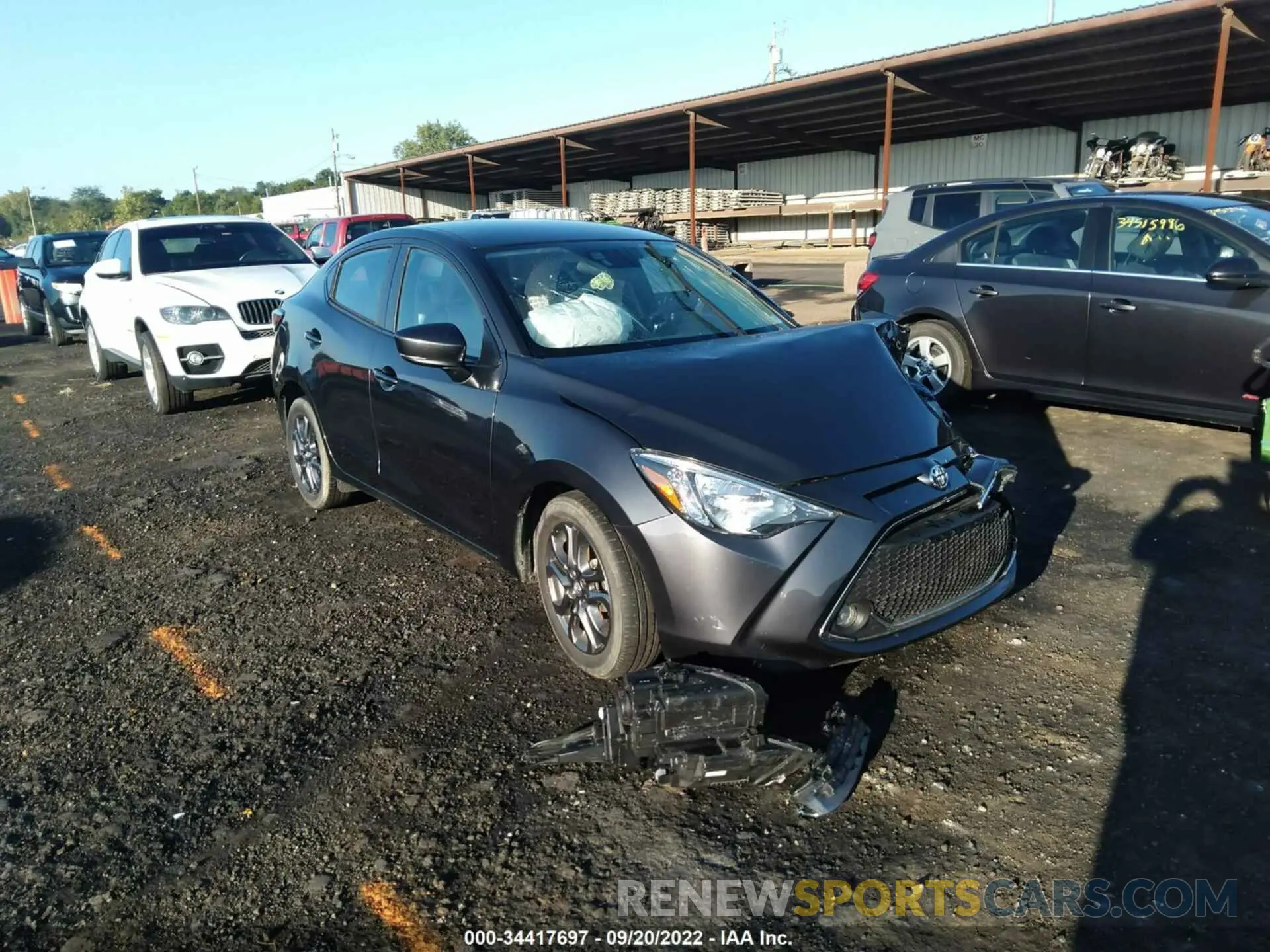 1 fotografías del automóvil dañado 3MYDLBYV4LY703326 TOYOTA YARIS SEDAN 2020