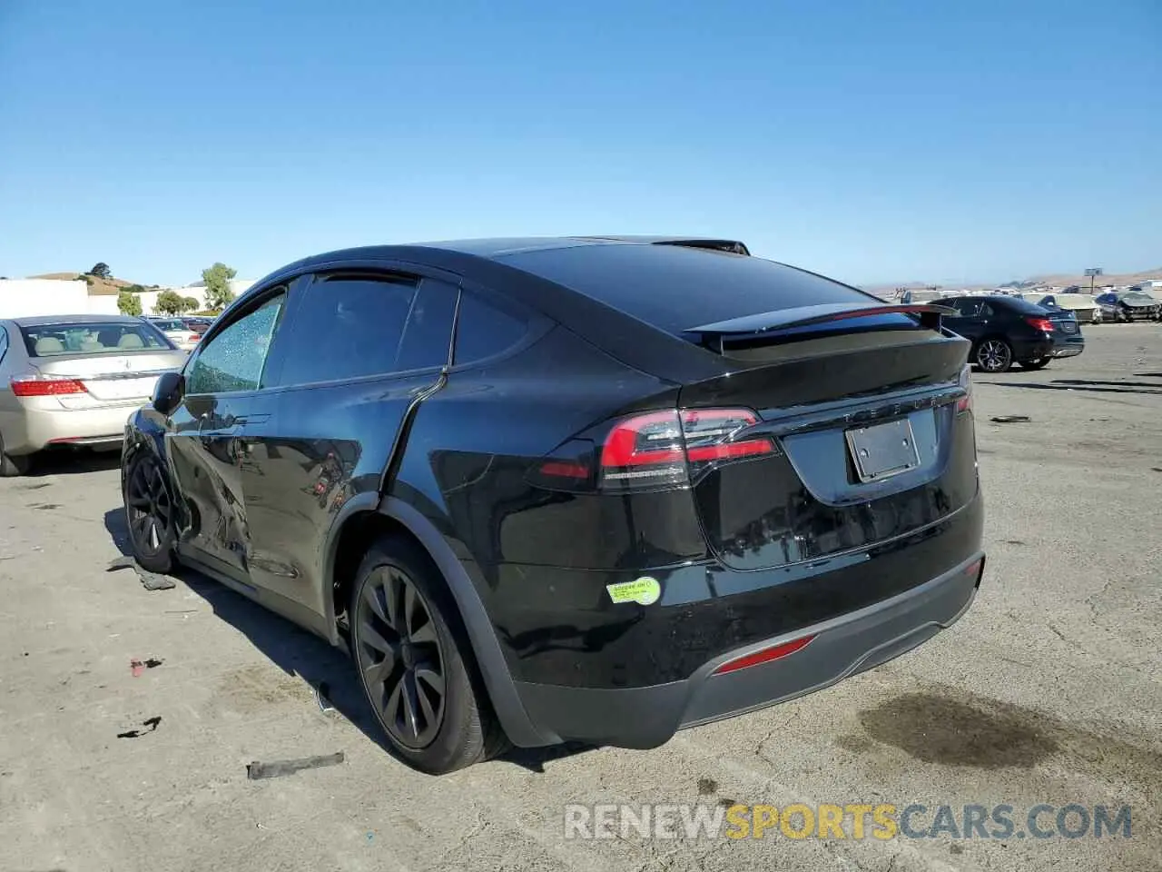 2 fotografías del automóvil dañado 7SAXCDE52PF393242 TSMR MODEL S 2023