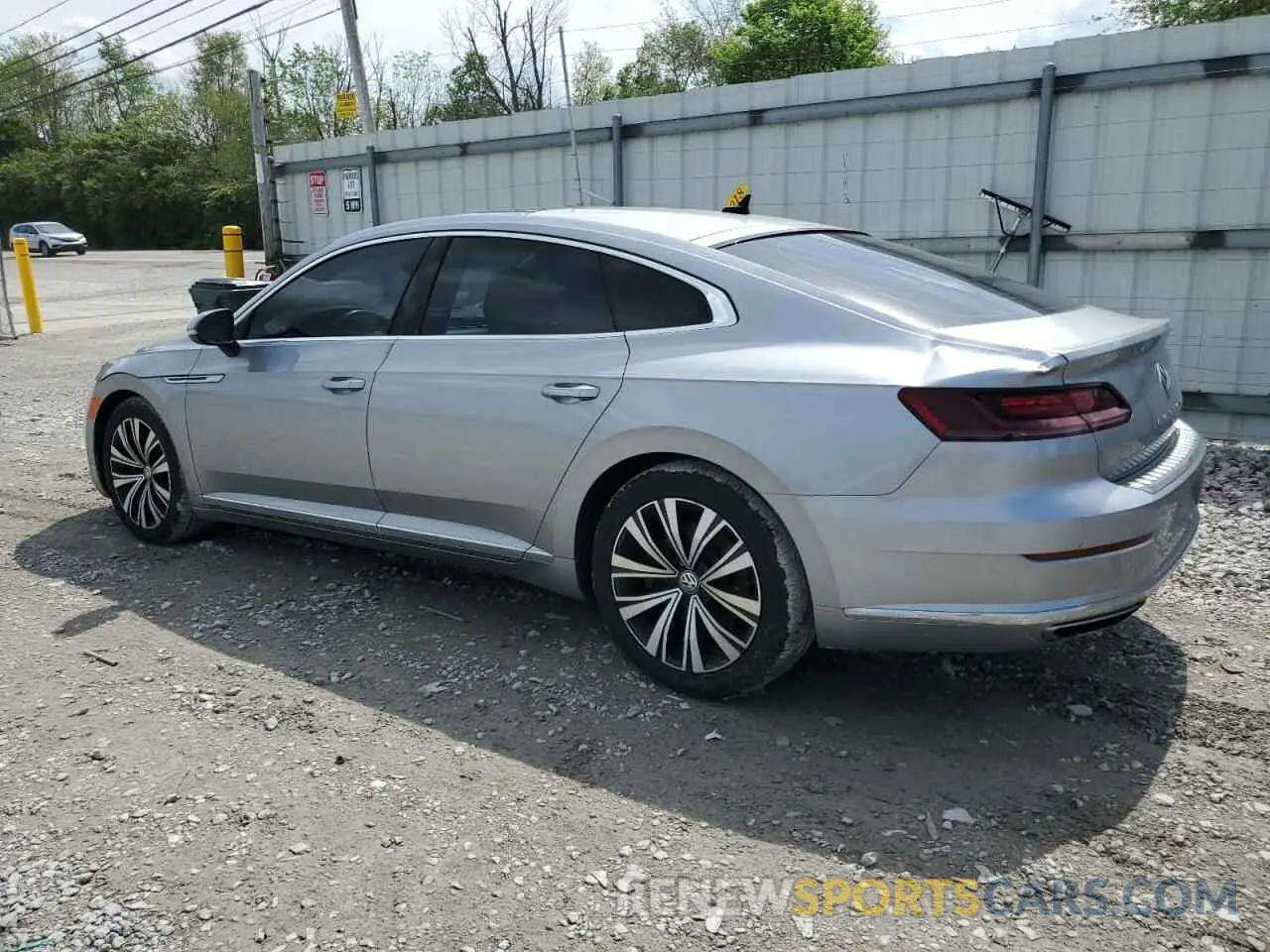 2 fotografías del automóvil dañado WVWDR7AN8KE025650 VOLKSWAGEN ARTEON 2019