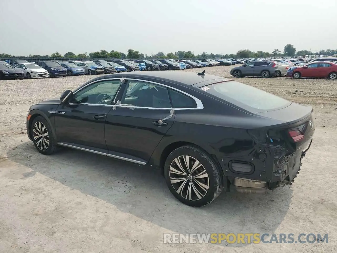 2 fotografías del automóvil dañado WVWAR7AN3LE012325 VOLKSWAGEN ARTEON 2020