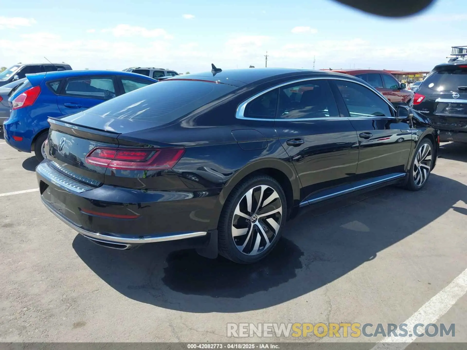4 fotografías del automóvil dañado WVWSR7AN3ME012699 VOLKSWAGEN ARTEON 2021