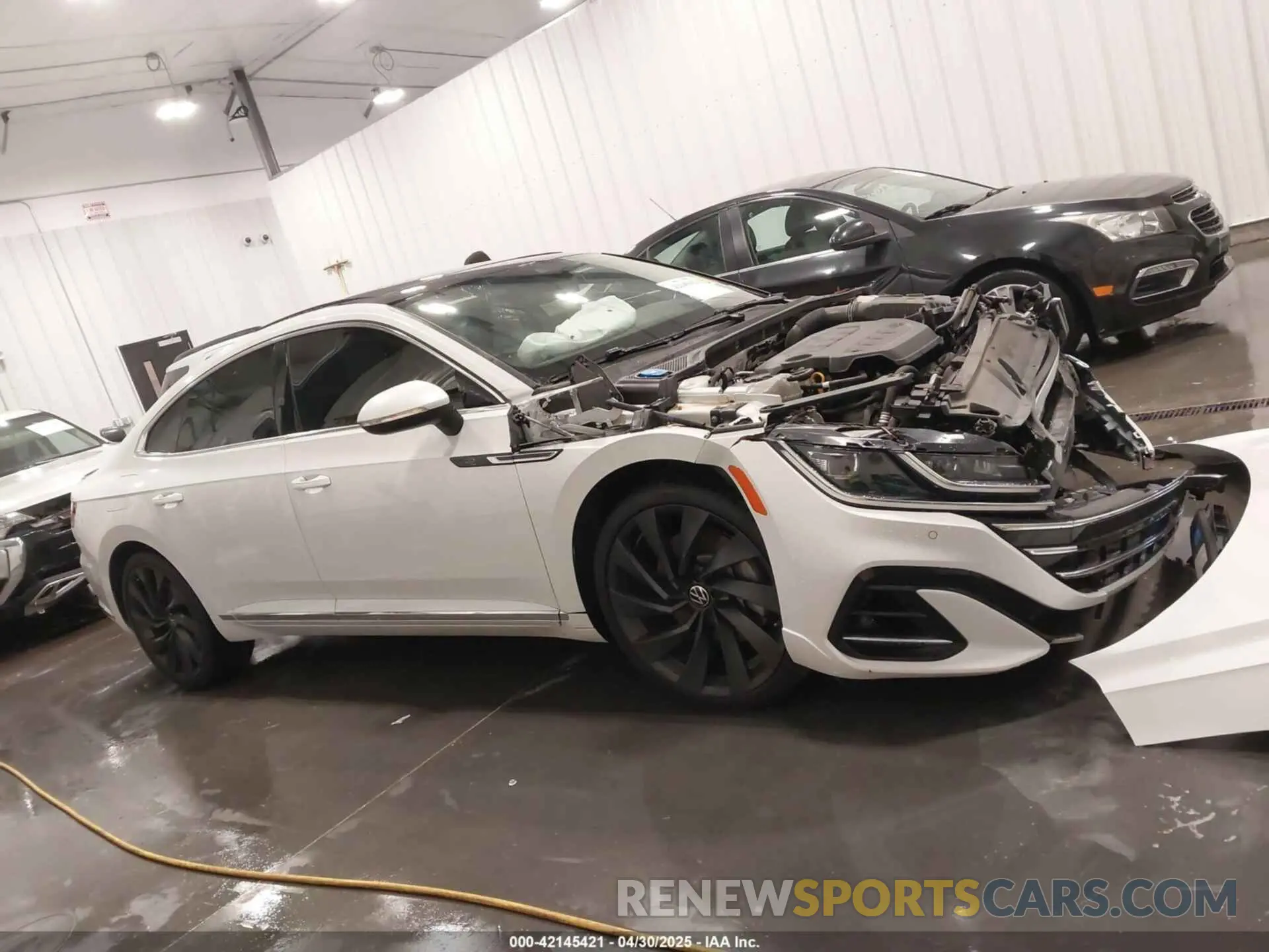 14 fotografías del automóvil dañado WVWAR7AN6PE002507 VOLKSWAGEN ARTEON 2023