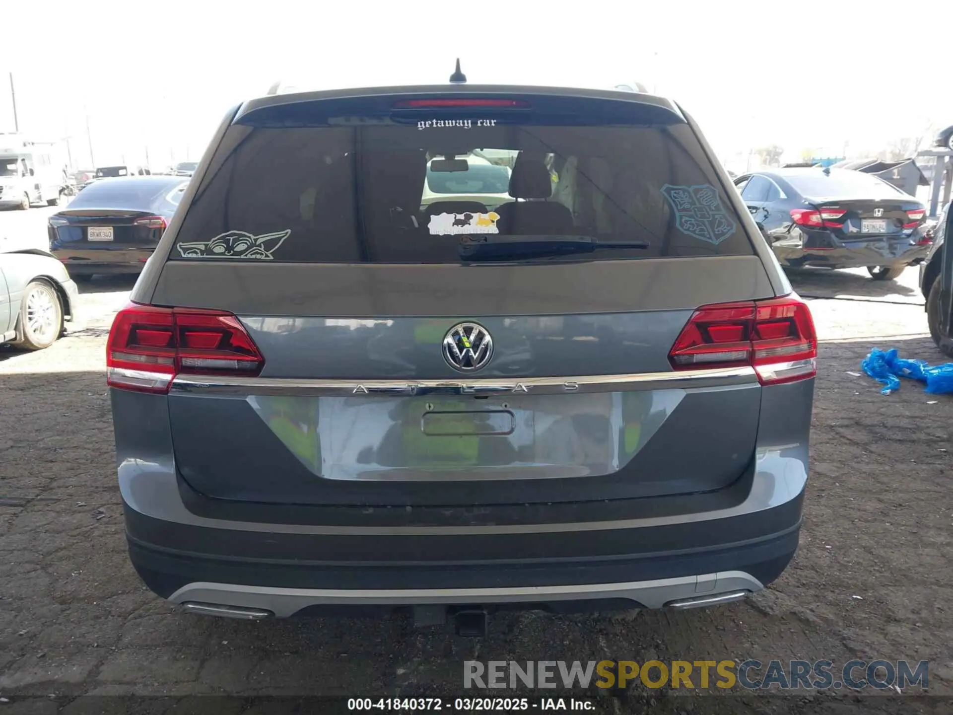 15 fotografías del automóvil dañado 1V2DR2CA2KC547116 VOLKSWAGEN ATLAS 2019