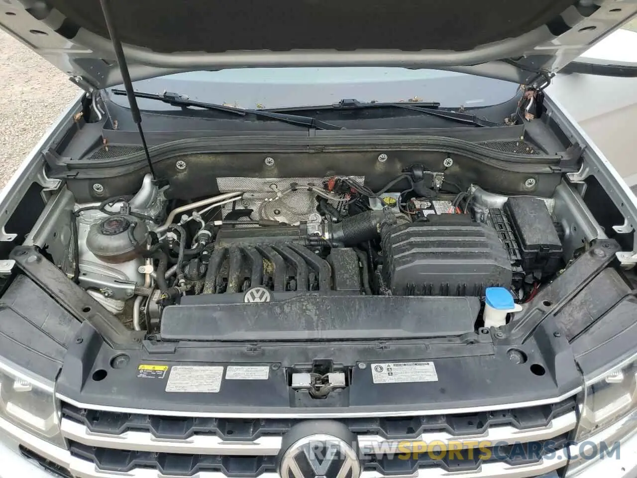 12 fotografías del automóvil dañado 1V2DR2CA8KC530787 VOLKSWAGEN ATLAS 2019