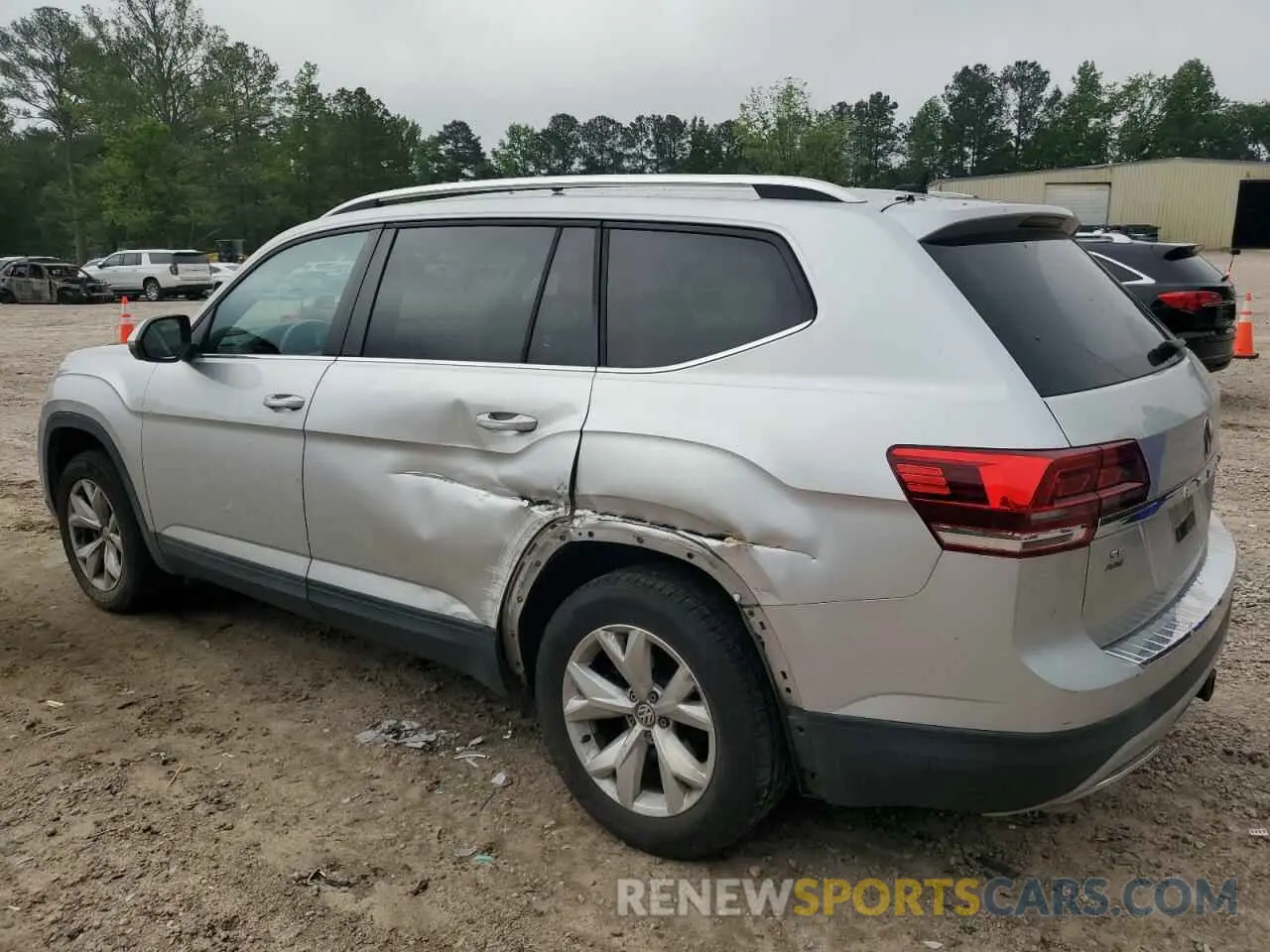 2 fotografías del automóvil dañado 1V2DR2CA8KC530787 VOLKSWAGEN ATLAS 2019