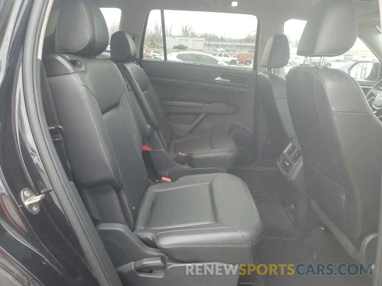 11 fotografías del automóvil dañado 1V2ER2CA7KC555023 VOLKSWAGEN ATLAS 2019