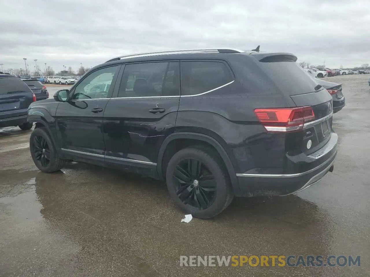 2 fotografías del automóvil dañado 1V2ER2CA7KC555023 VOLKSWAGEN ATLAS 2019