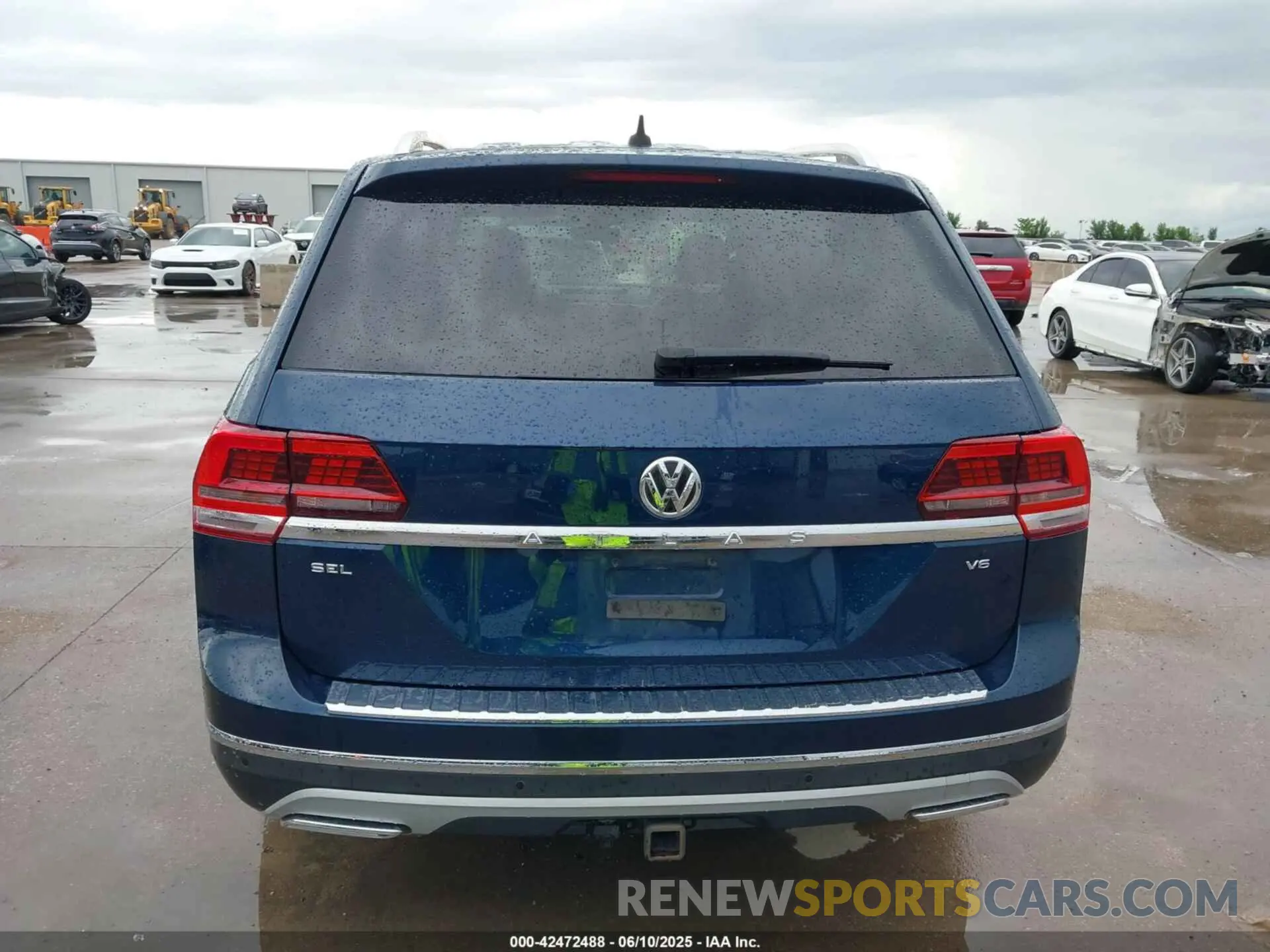 17 fotografías del automóvil dañado 1V2ER2CA9KC604299 VOLKSWAGEN ATLAS 2019