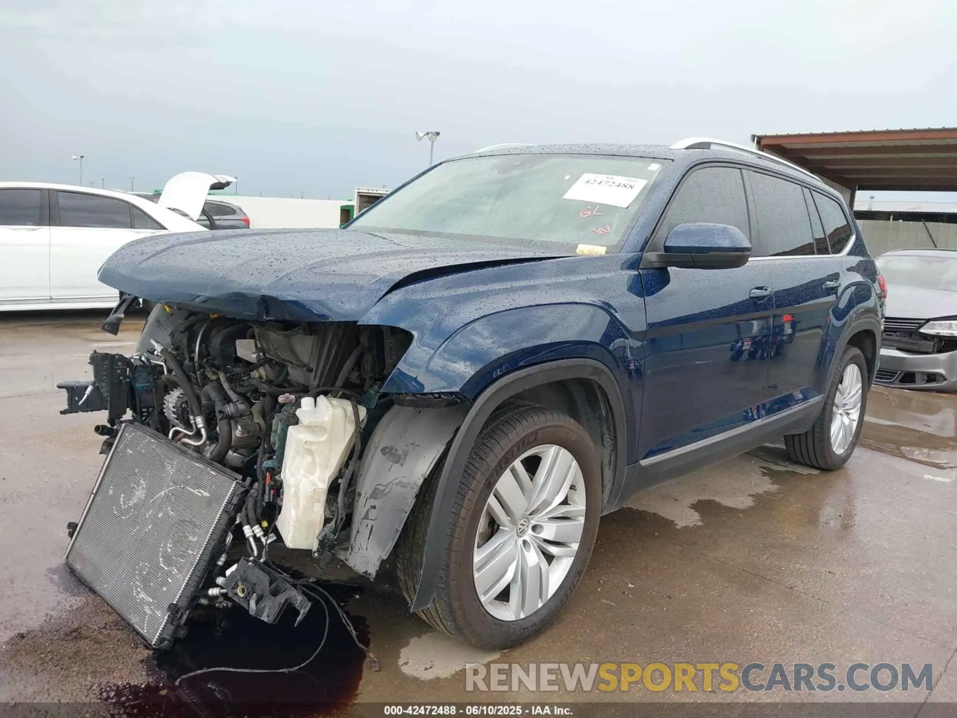 2 fotografías del automóvil dañado 1V2ER2CA9KC604299 VOLKSWAGEN ATLAS 2019