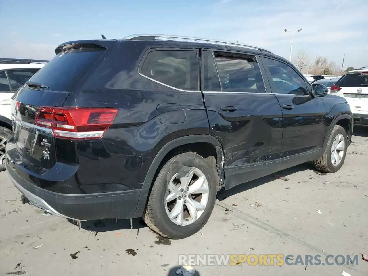 3 fotografías del automóvil dañado 1V2GR2CA5KC595139 VOLKSWAGEN ATLAS 2019