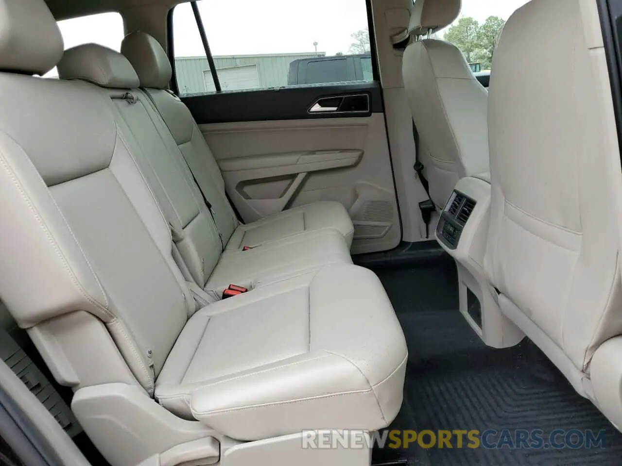 11 fotografías del automóvil dañado 1V2LR2CA0KC505636 VOLKSWAGEN ATLAS 2019
