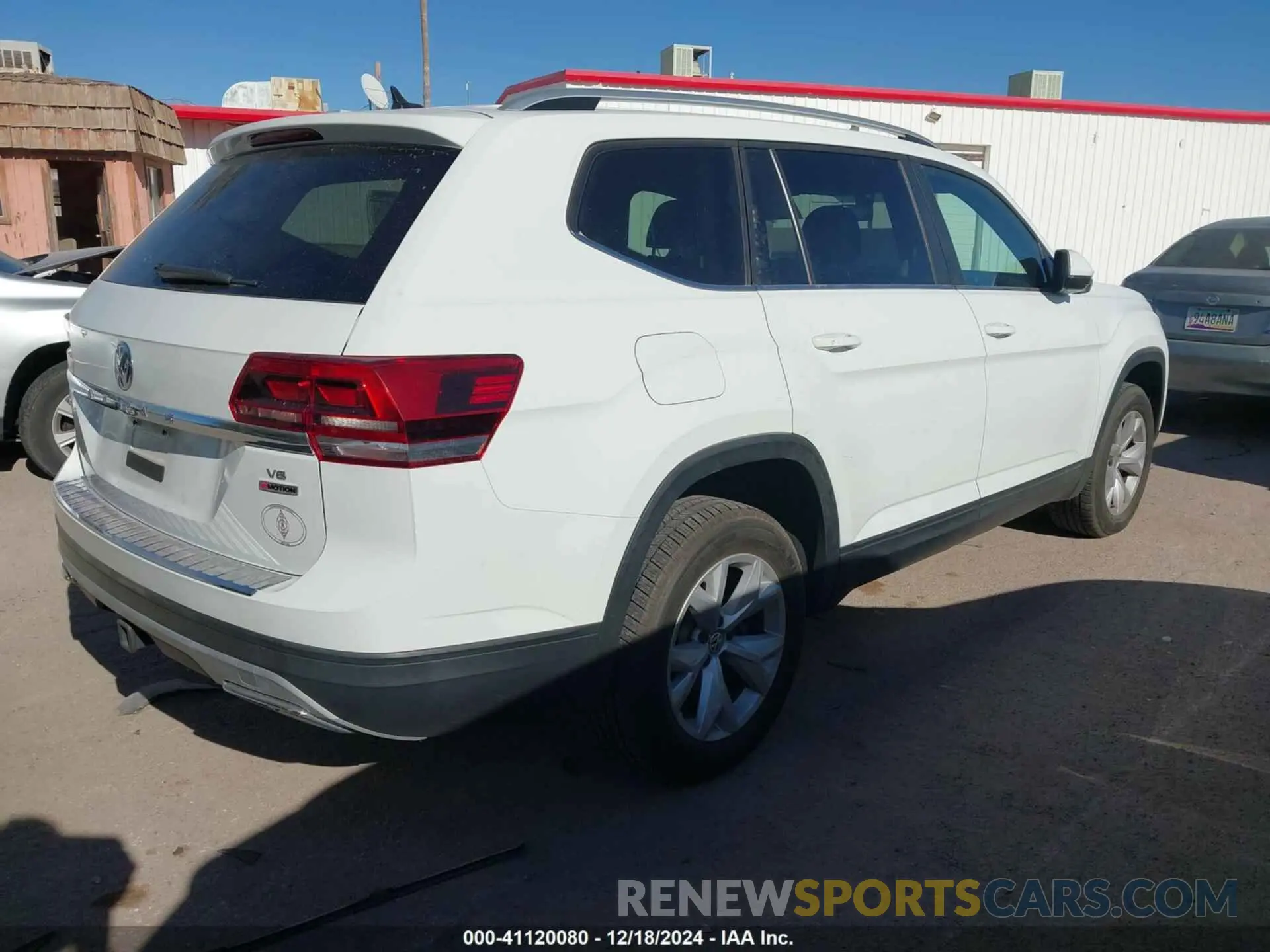 4 fotografías del automóvil dañado 1V2LR2CA0KC548163 VOLKSWAGEN ATLAS 2019