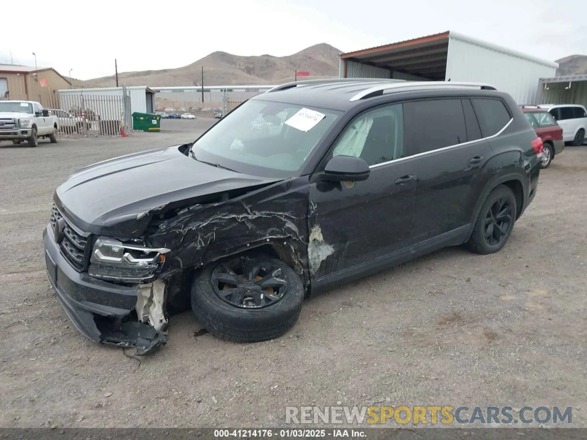 2 fotografías del automóvil dañado 1V2LR2CA9KC540062 VOLKSWAGEN ATLAS 2019