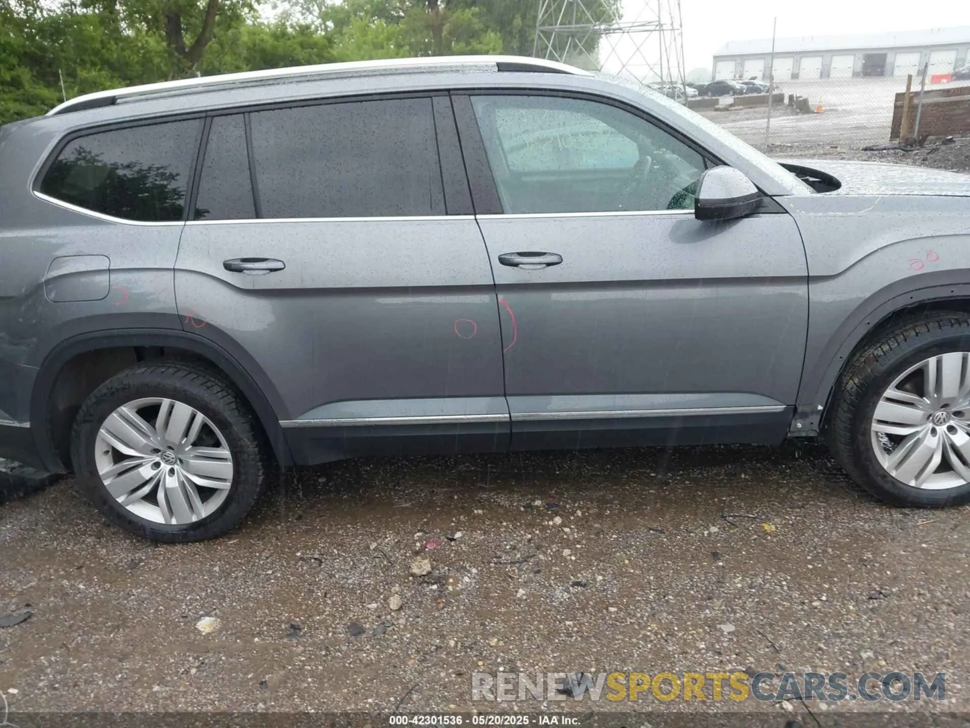 13 fotografías del automóvil dañado 1V2MR2CA1KC615261 VOLKSWAGEN ATLAS 2019