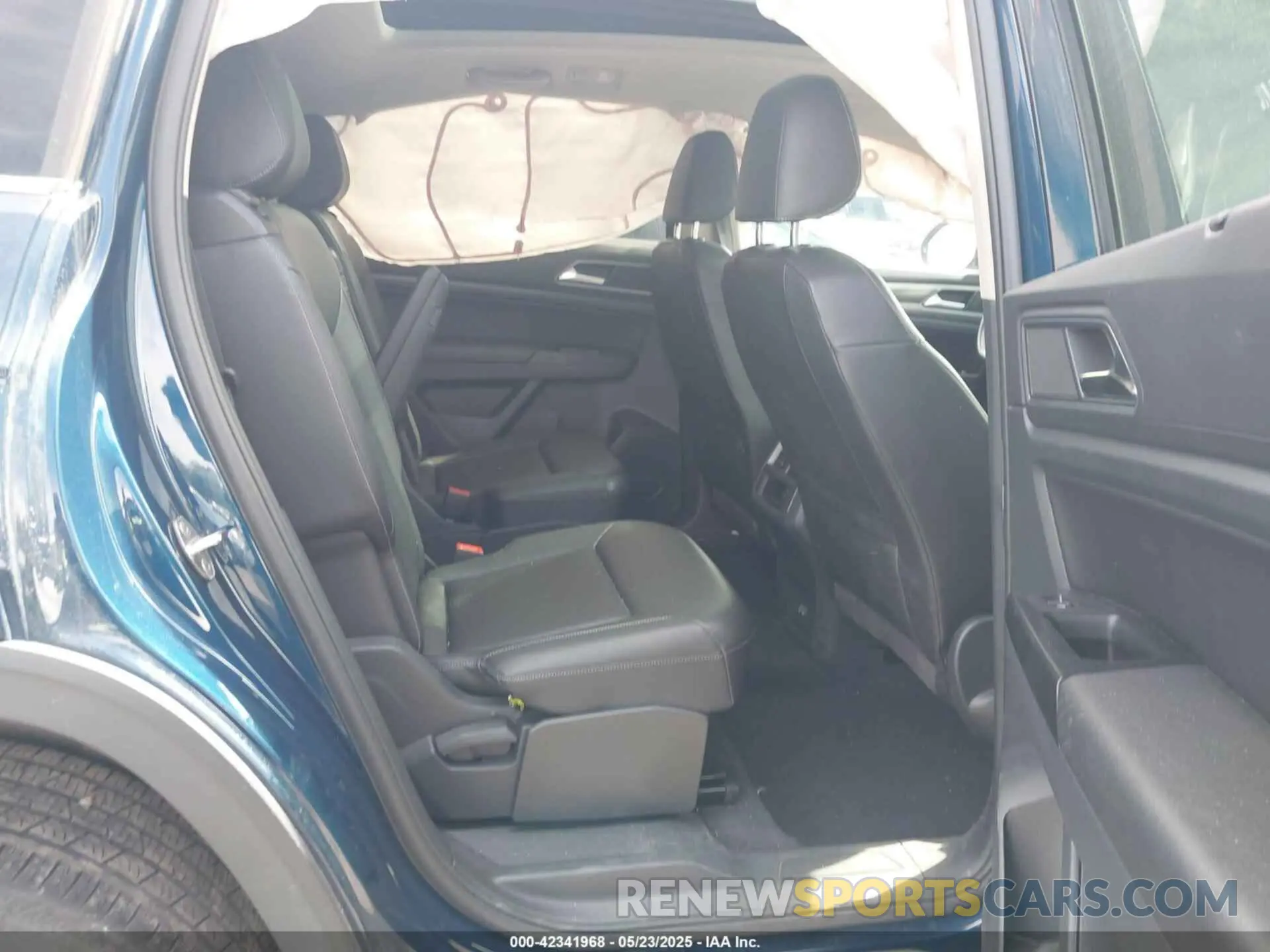 8 fotografías del automóvil dañado 1V2MR2CA6KC612422 VOLKSWAGEN ATLAS 2019
