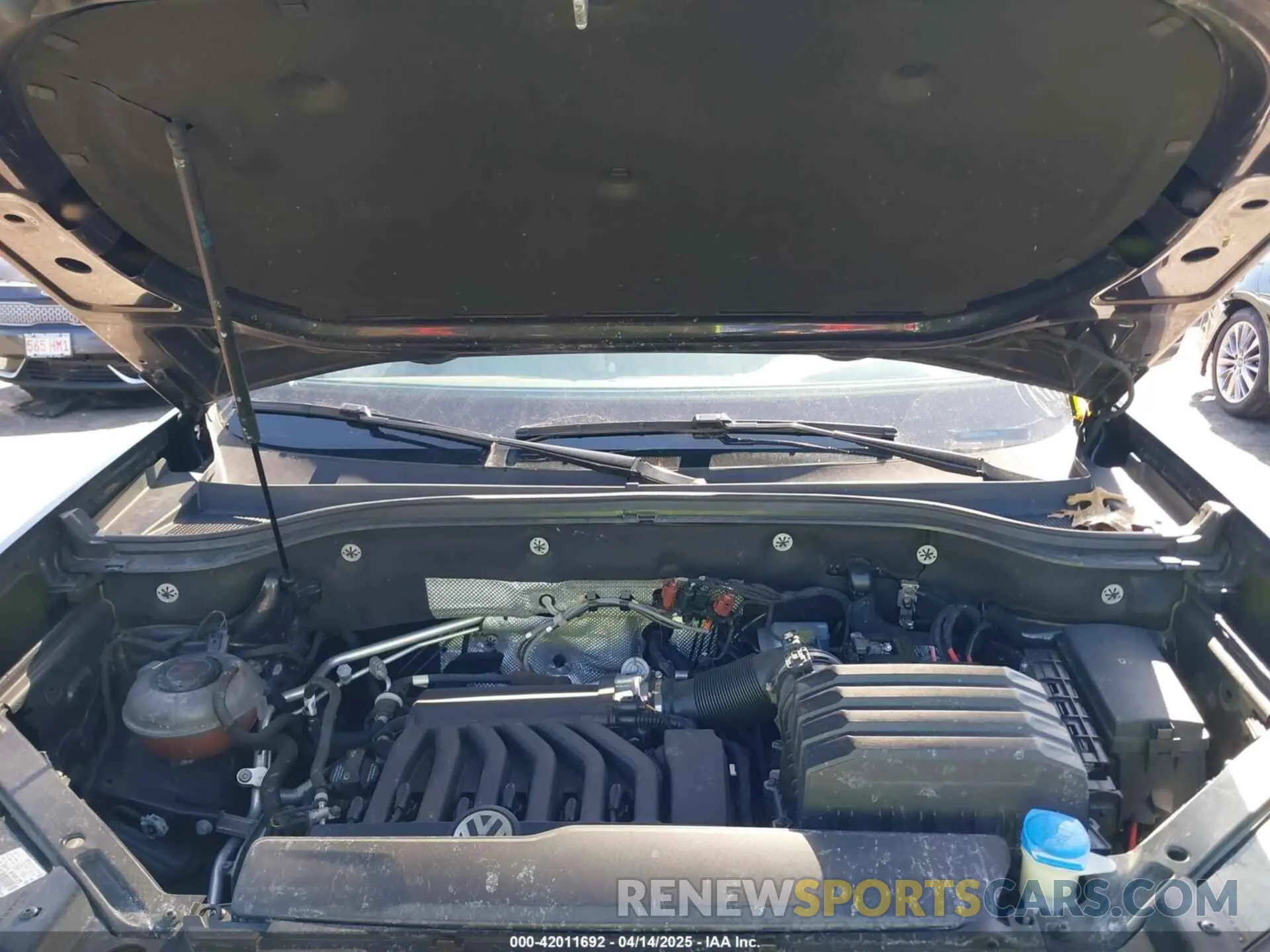10 fotografías del automóvil dañado 1V2MR2CA7KC526794 VOLKSWAGEN ATLAS 2019