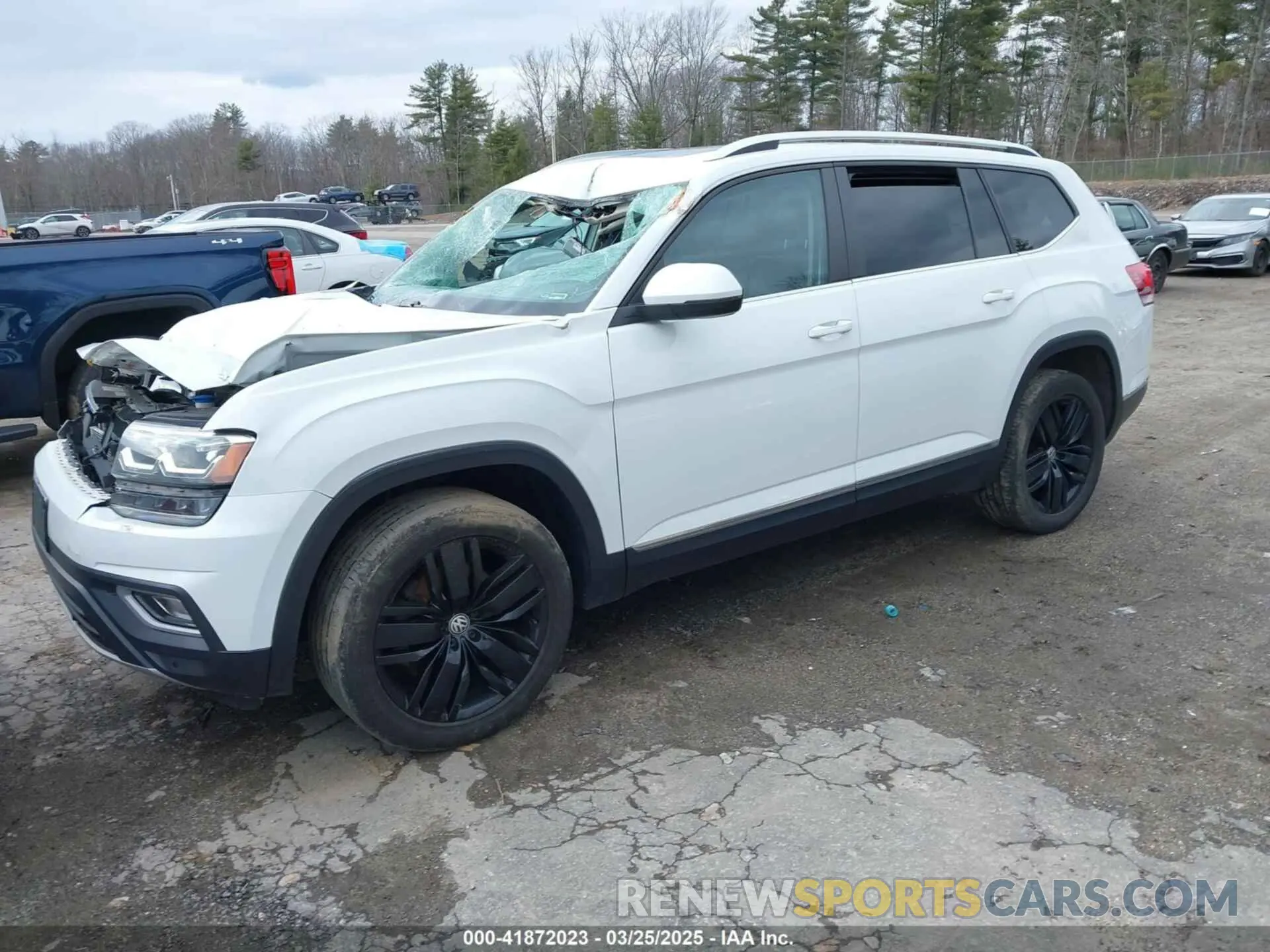 2 fotografías del automóvil dañado 1V2MR2CAXKC594264 VOLKSWAGEN ATLAS 2019