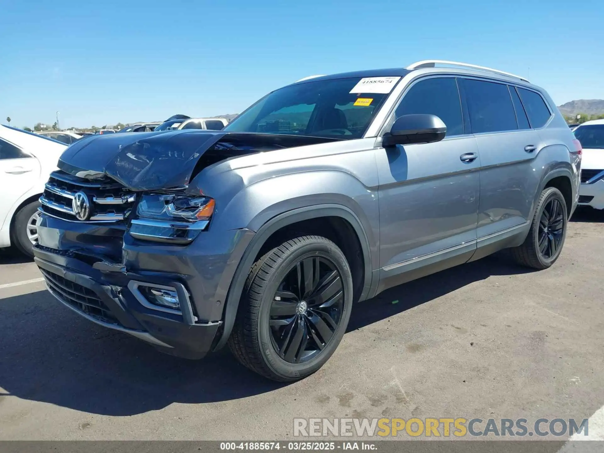 2 fotografías del automóvil dañado 1V2NR2CA1KC560590 VOLKSWAGEN ATLAS 2019