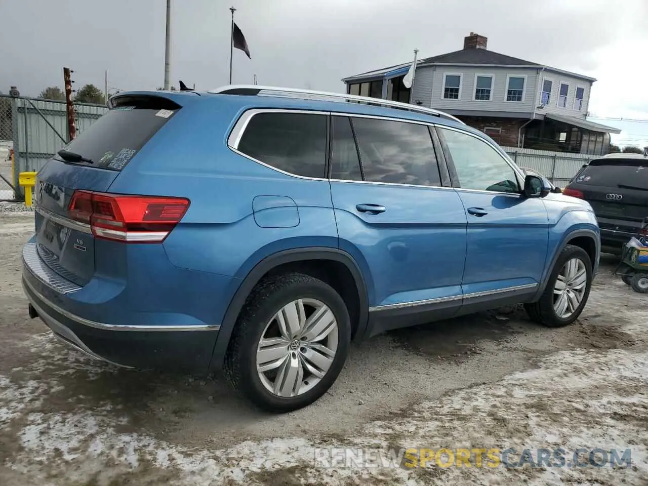 3 fotografías del automóvil dañado 1V2NR2CA3KC546433 VOLKSWAGEN ATLAS 2019
