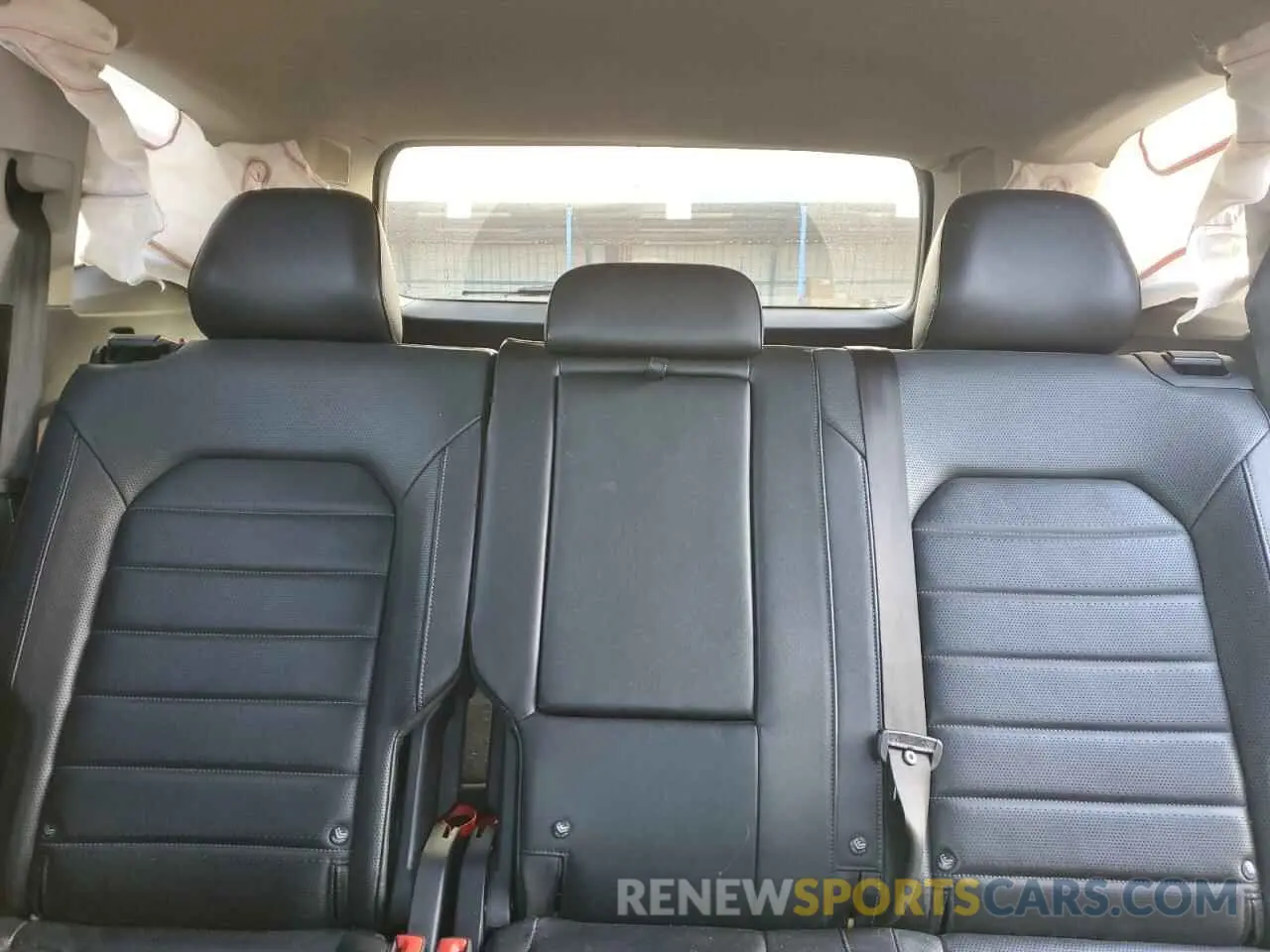 10 fotografías del automóvil dañado 1V2NR2CA4KC550880 VOLKSWAGEN ATLAS 2019