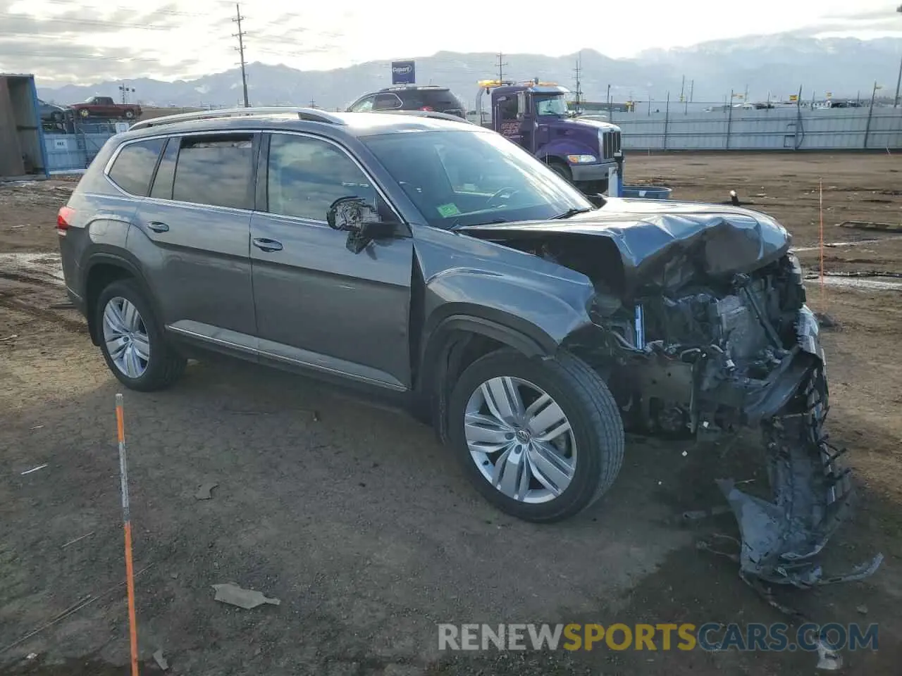 4 fotografías del automóvil dañado 1V2NR2CA4KC550880 VOLKSWAGEN ATLAS 2019