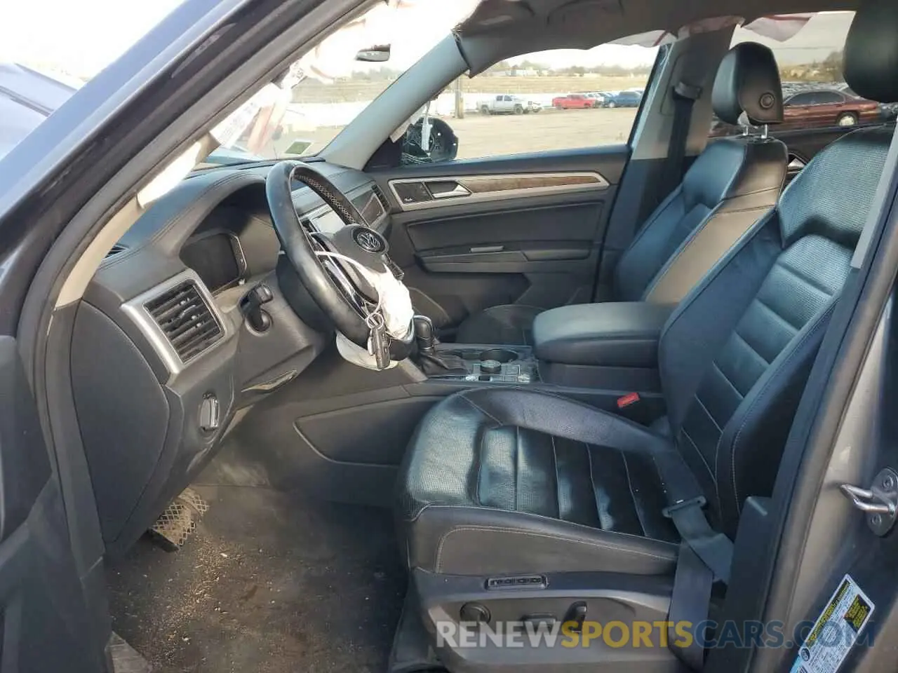 7 fotografías del automóvil dañado 1V2NR2CA4KC550880 VOLKSWAGEN ATLAS 2019