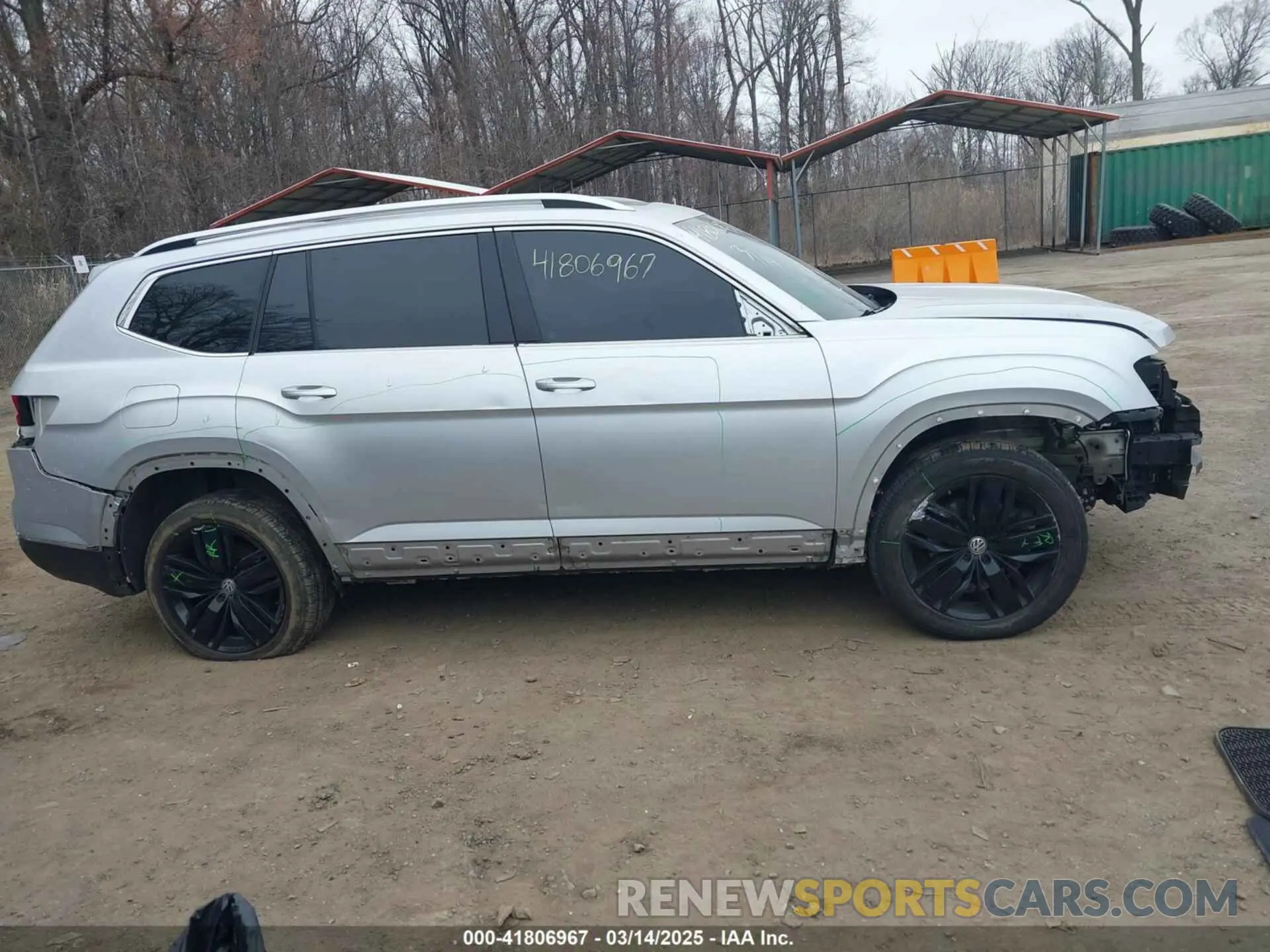 14 fotografías del automóvil dañado 1V2NR2CA5KC507911 VOLKSWAGEN ATLAS 2019