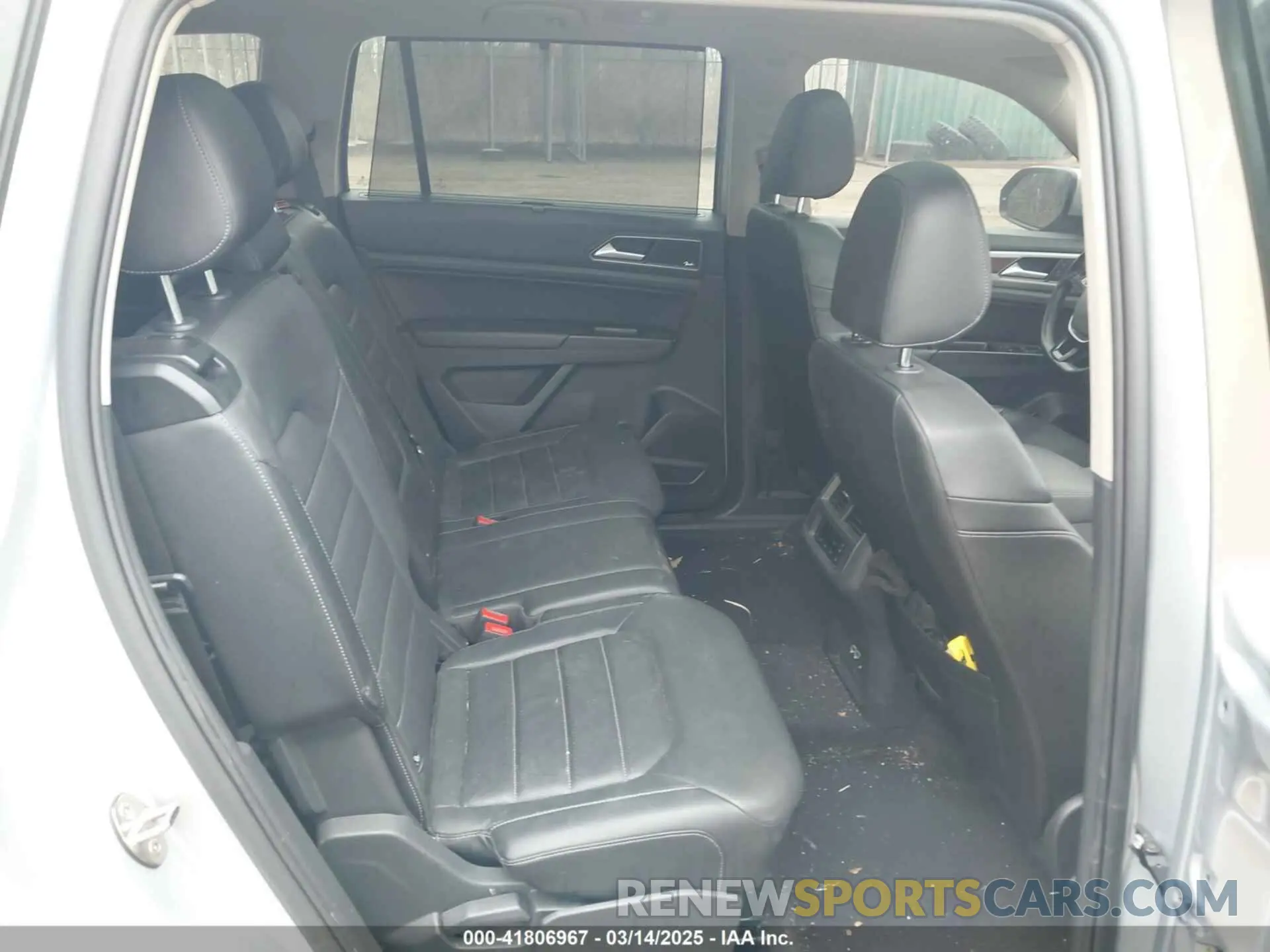 8 fotografías del automóvil dañado 1V2NR2CA5KC507911 VOLKSWAGEN ATLAS 2019