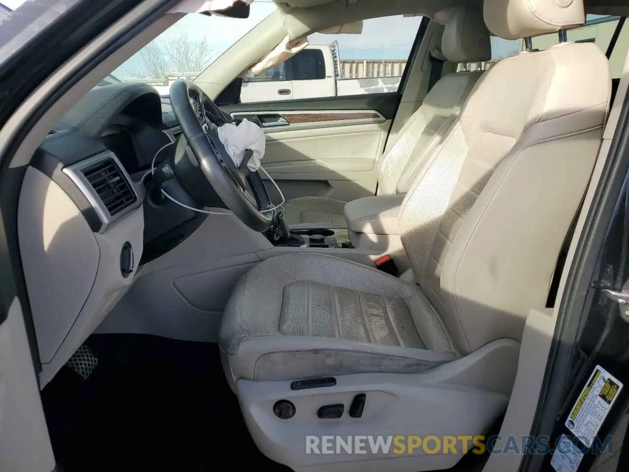 7 fotografías del automóvil dañado 1V2NR2CA6KC503267 VOLKSWAGEN ATLAS 2019