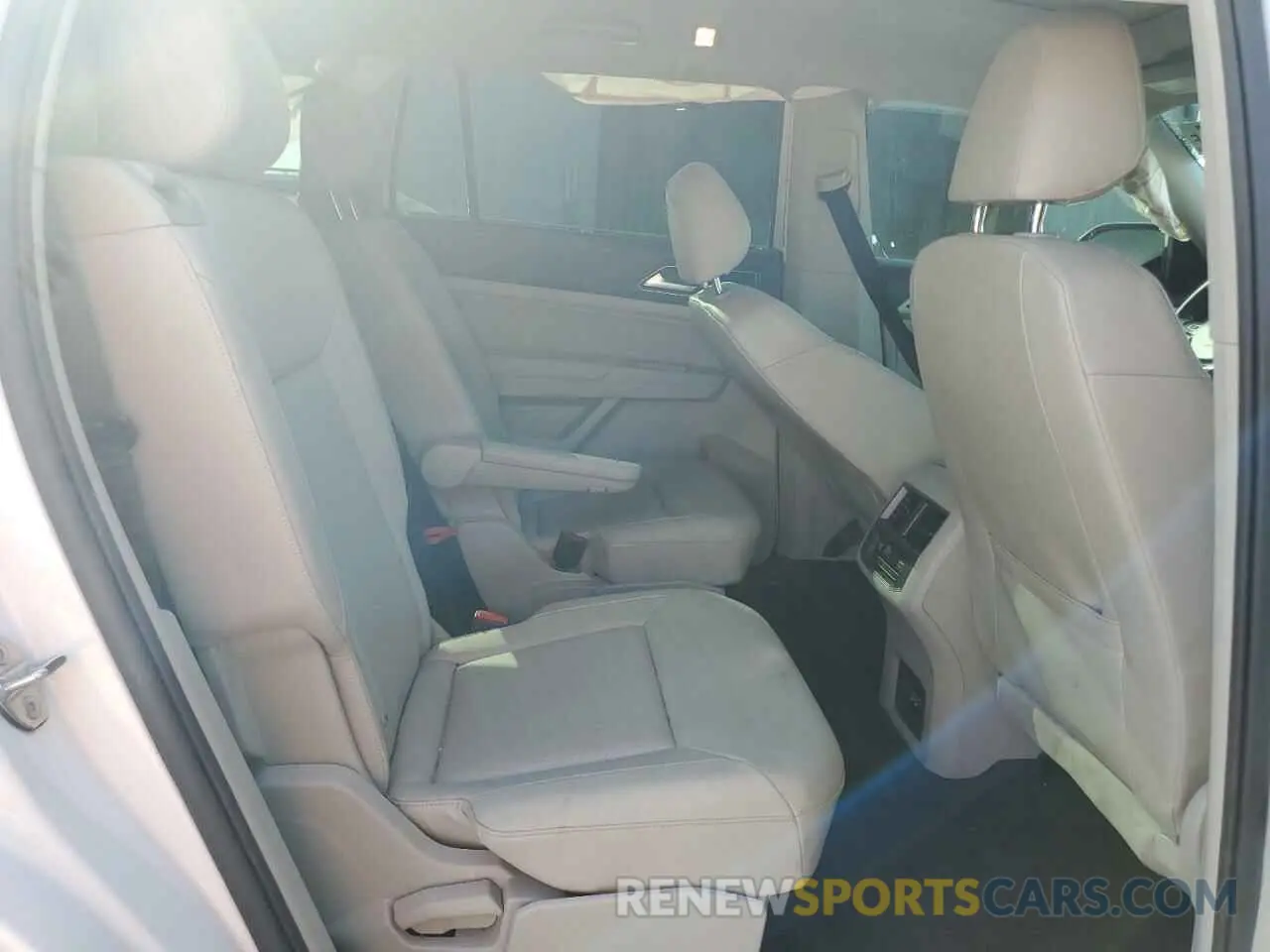 11 fotografías del automóvil dañado 1V2RR2CA5KC514018 VOLKSWAGEN ATLAS 2019