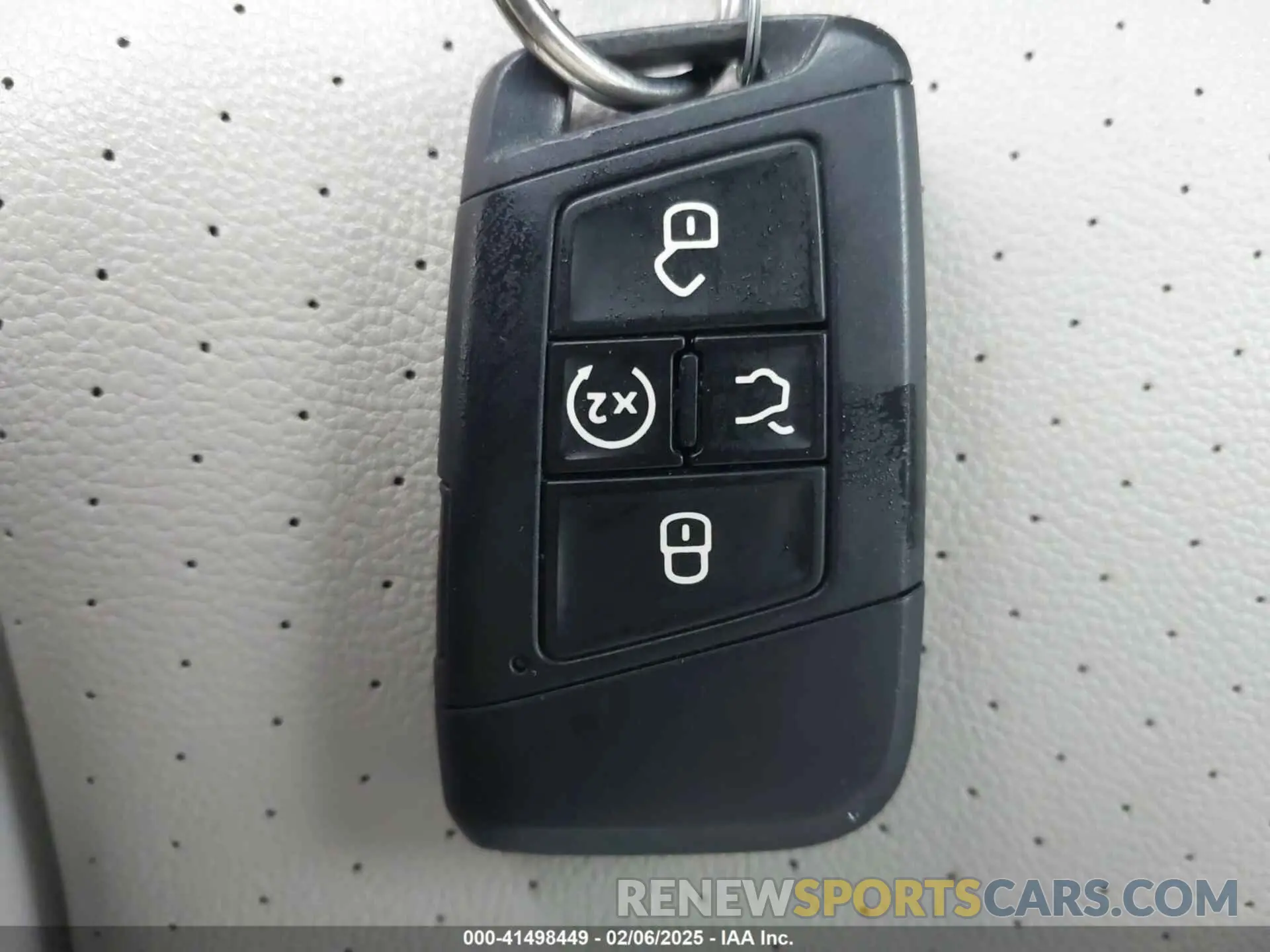 11 fotografías del automóvil dañado 1V2UR2CA1KC538147 VOLKSWAGEN ATLAS 2019