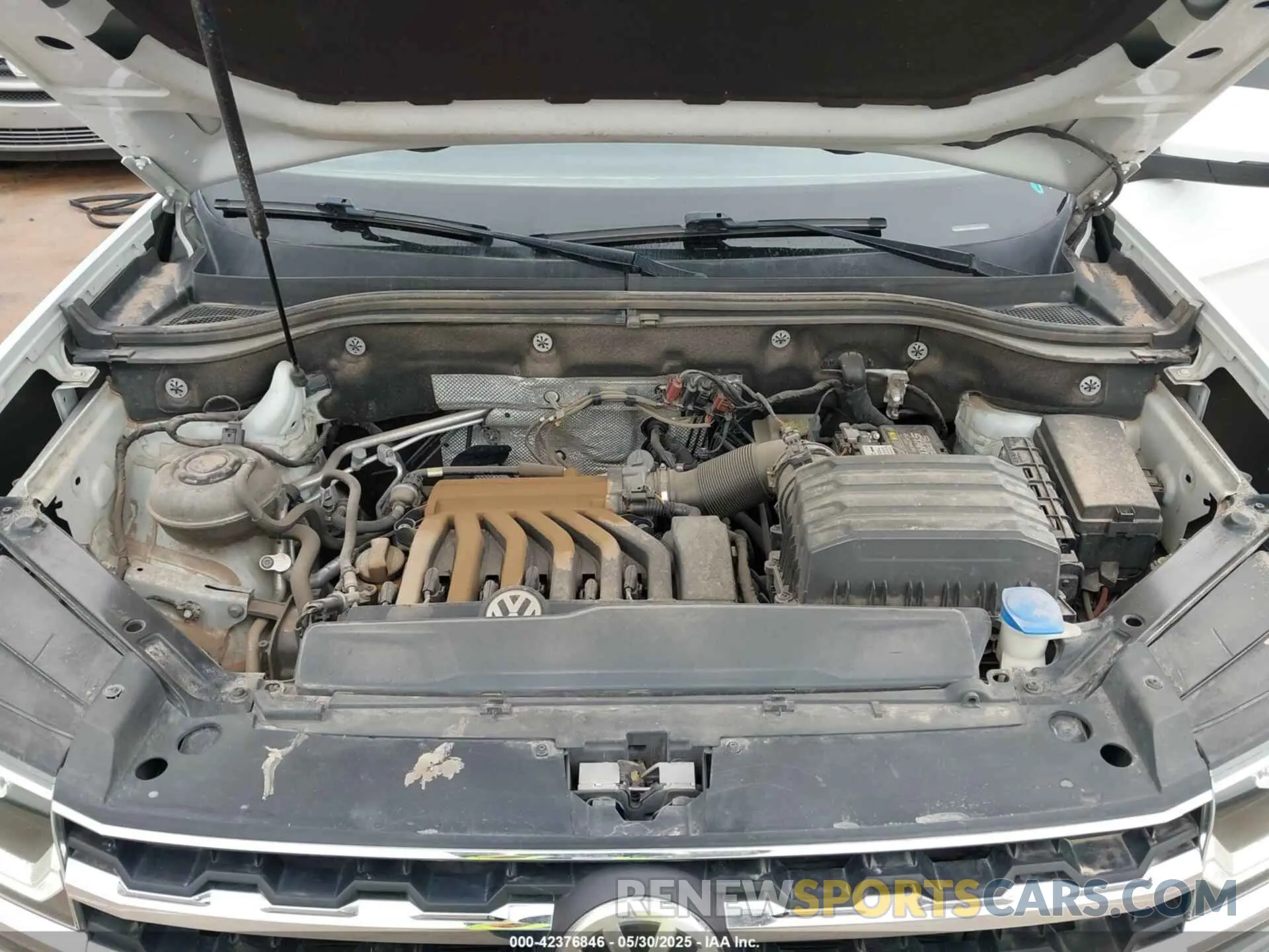10 fotografías del automóvil dañado 1V2UR2CA1KC547608 VOLKSWAGEN ATLAS 2019