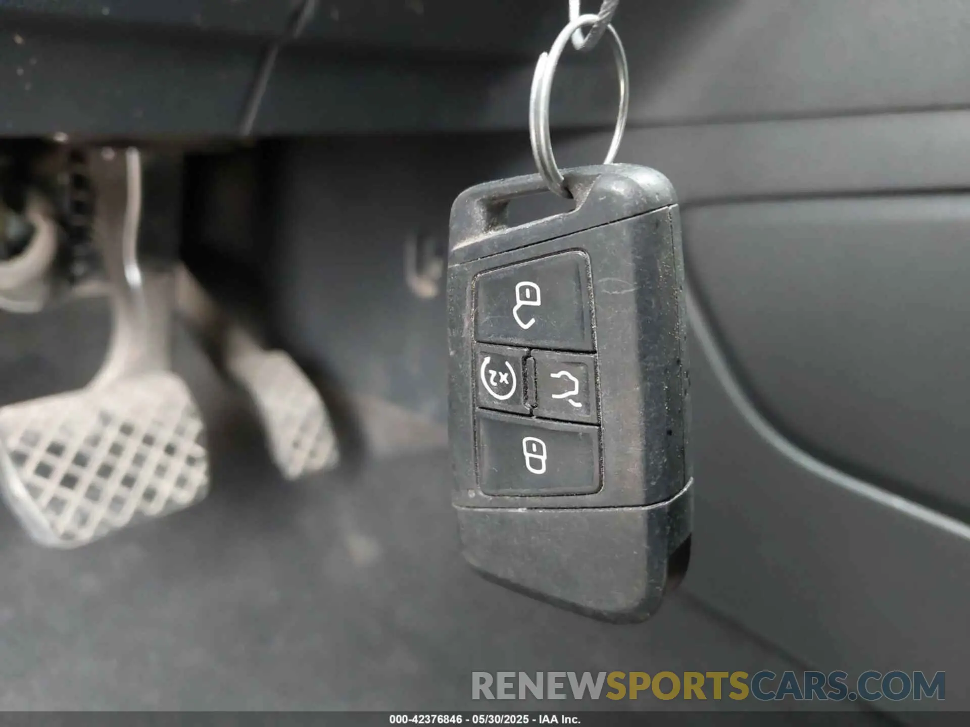 11 fotografías del automóvil dañado 1V2UR2CA1KC547608 VOLKSWAGEN ATLAS 2019