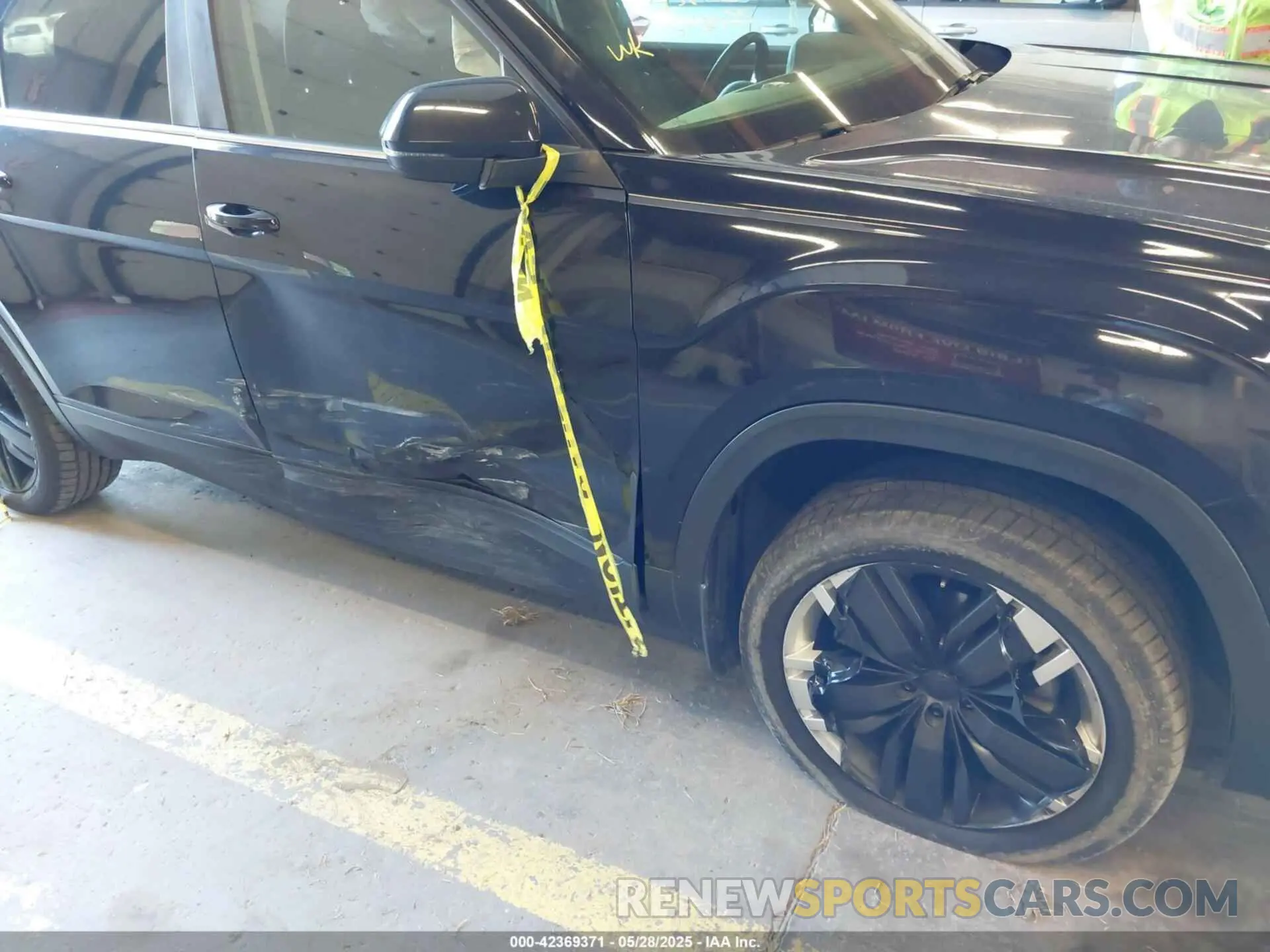 6 fotografías del automóvil dañado 1V2UR2CA2KC515962 VOLKSWAGEN ATLAS 2019