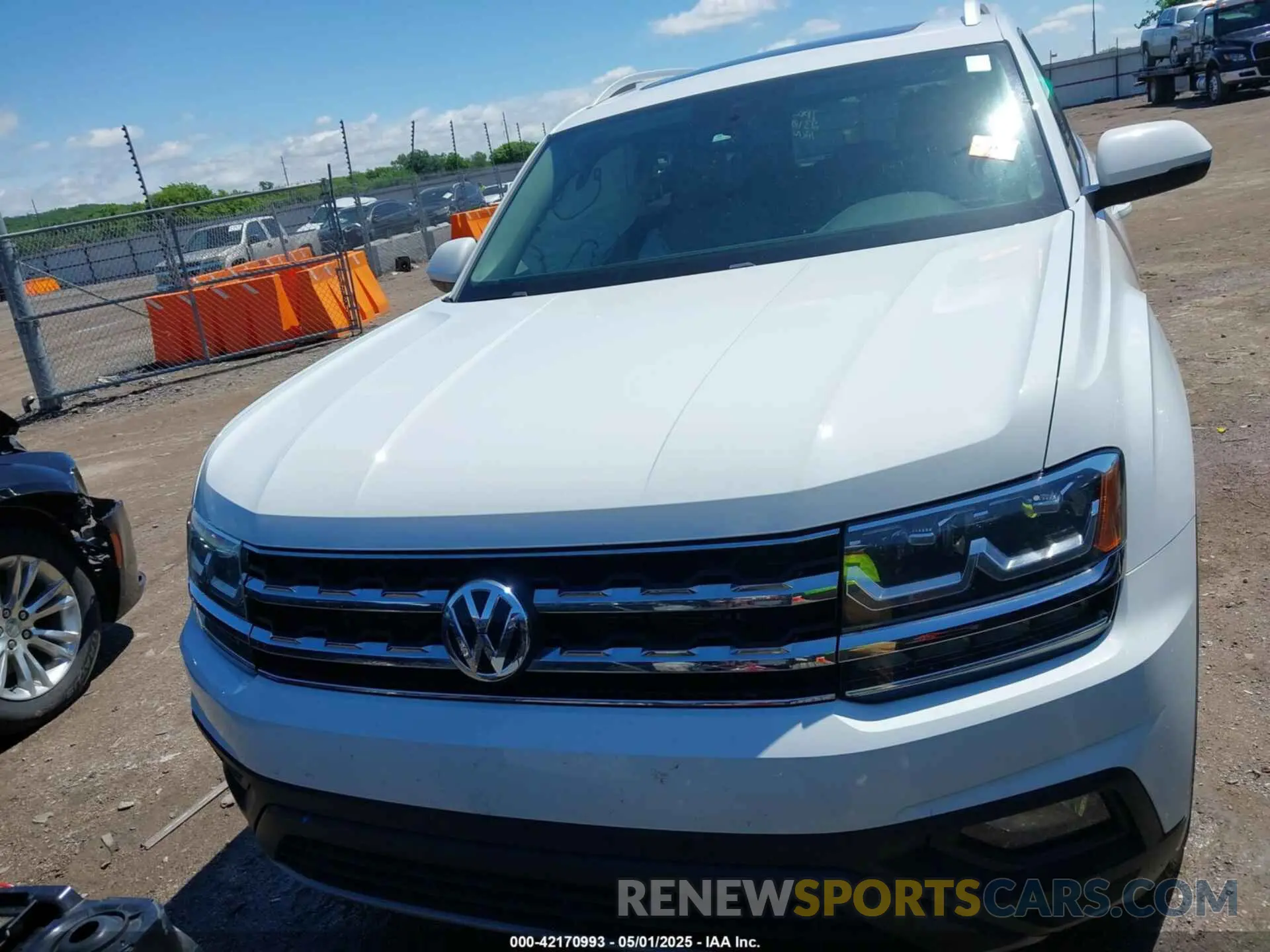 13 fotografías del automóvil dañado 1V2UR2CA2KC590287 VOLKSWAGEN ATLAS 2019