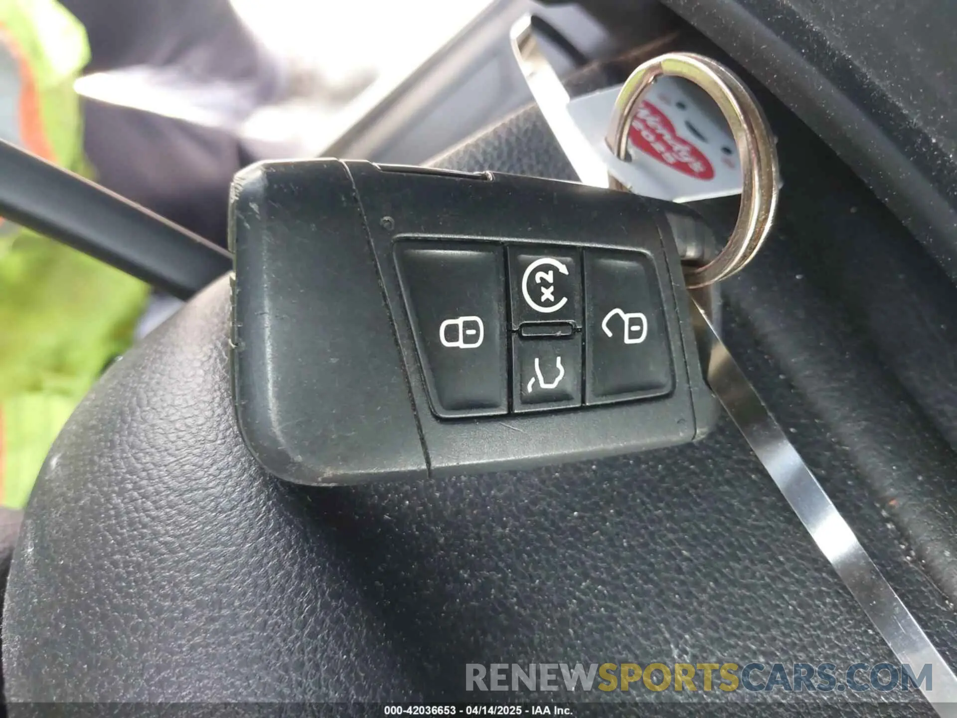 11 fotografías del automóvil dañado 1V2UR2CA3KC613804 VOLKSWAGEN ATLAS 2019