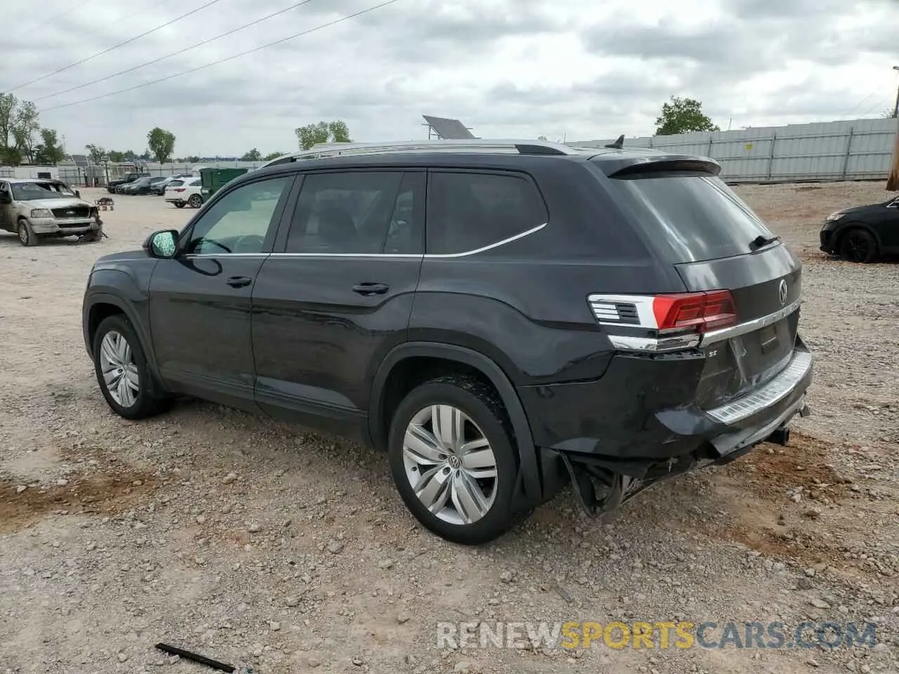 2 fotografías del automóvil dañado 1V2UR2CA4KC522363 VOLKSWAGEN ATLAS 2019