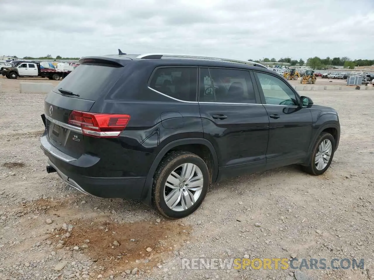 3 fotografías del automóvil dañado 1V2UR2CA4KC522363 VOLKSWAGEN ATLAS 2019