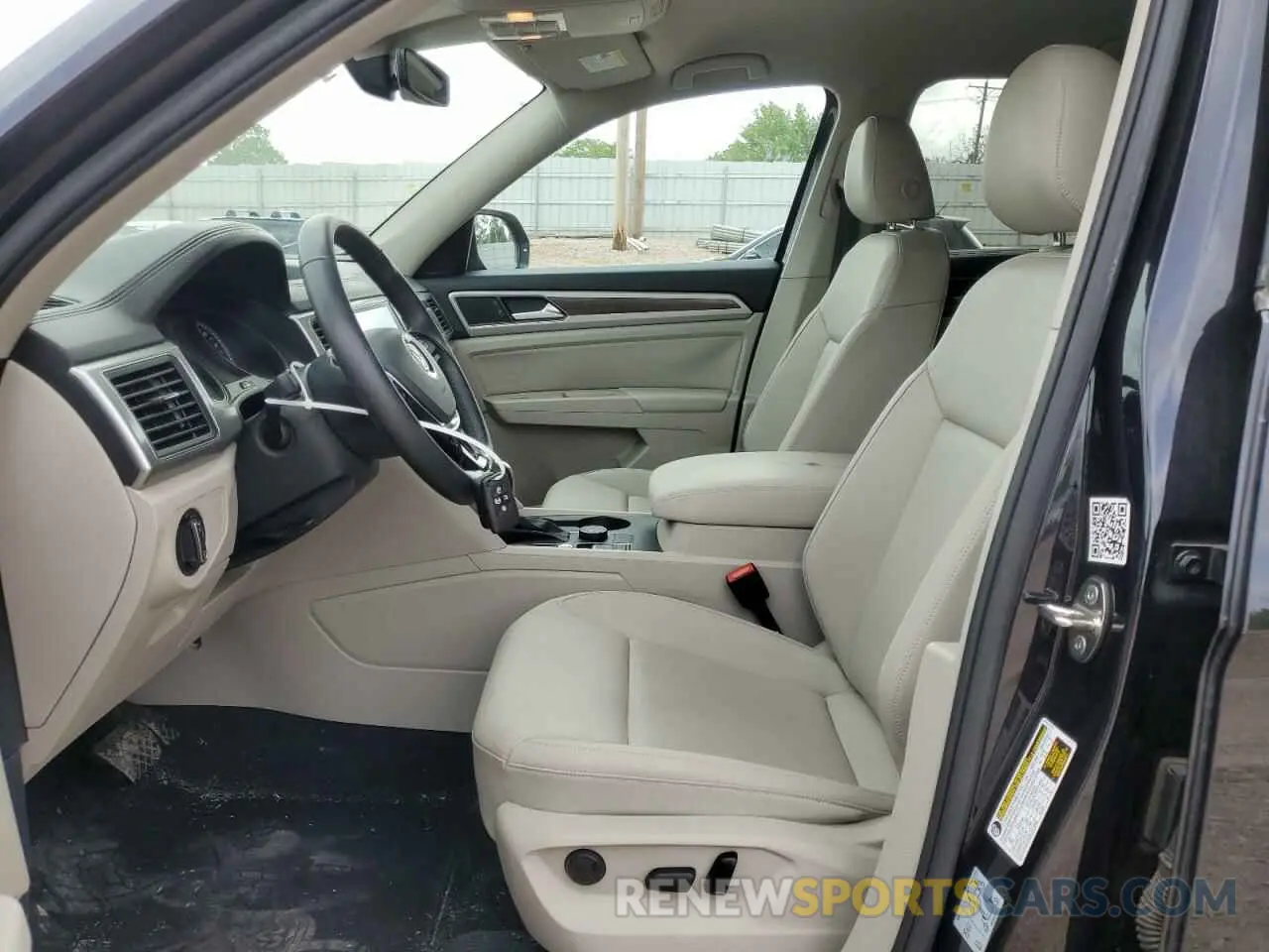 7 fotografías del automóvil dañado 1V2UR2CA4KC522363 VOLKSWAGEN ATLAS 2019