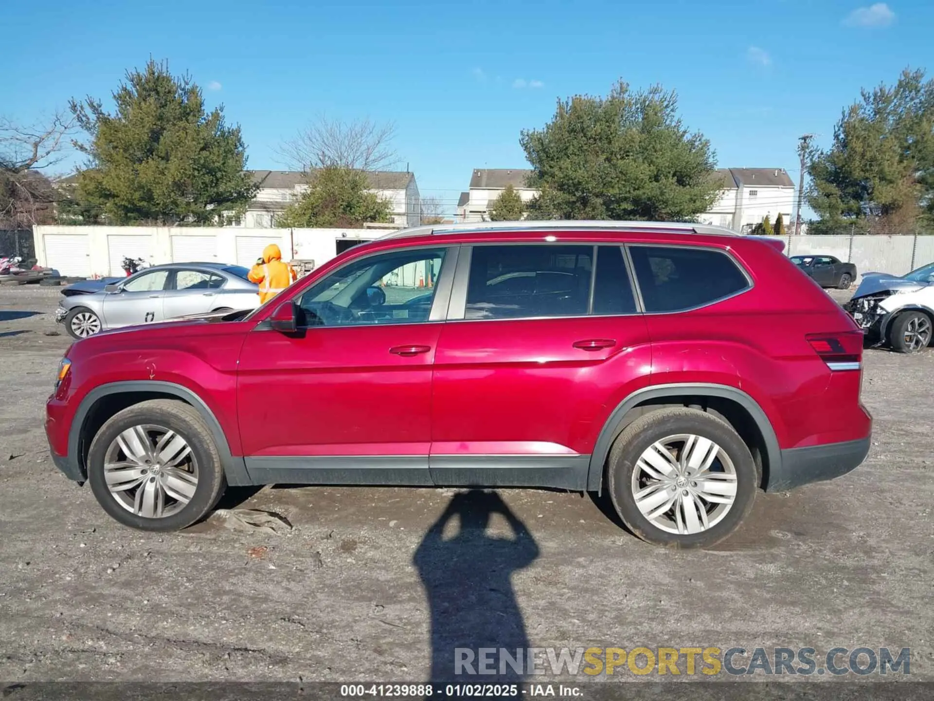 14 fotografías del automóvil dañado 1V2UR2CA4KC580392 VOLKSWAGEN ATLAS 2019