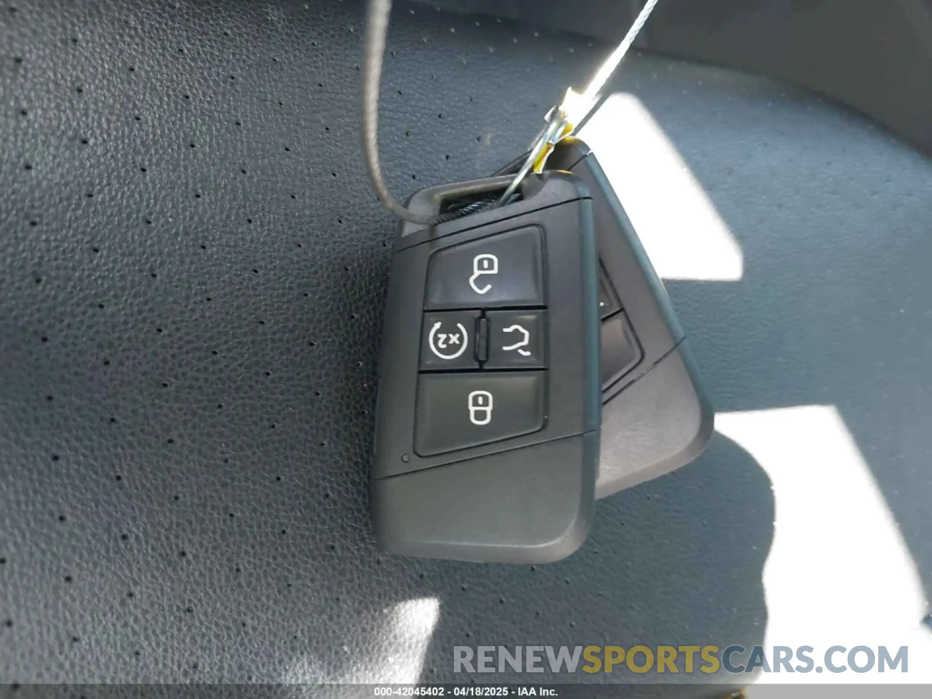 11 fotografías del automóvil dañado 1V2UR2CA7KC528108 VOLKSWAGEN ATLAS 2019
