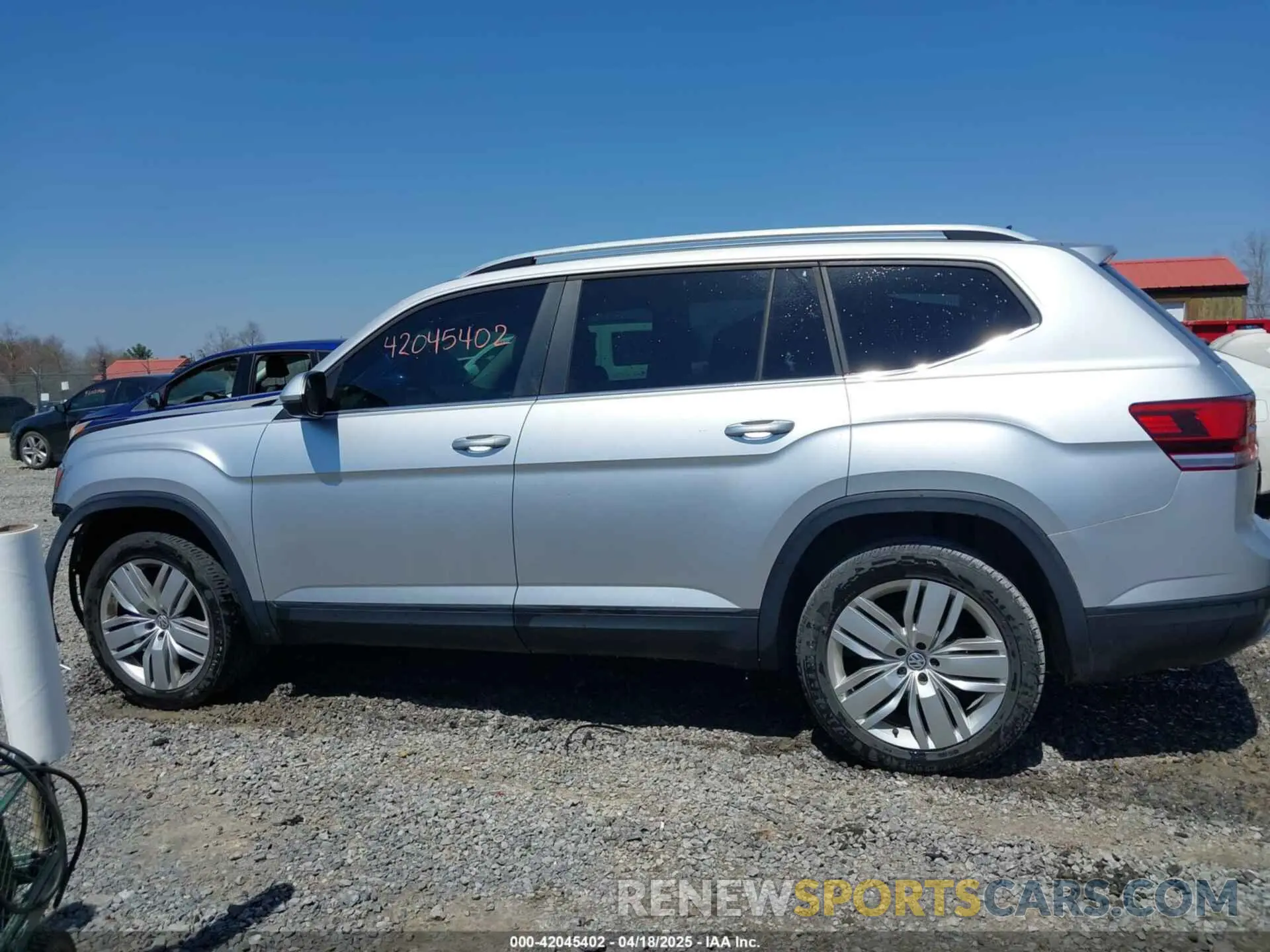 15 fotografías del automóvil dañado 1V2UR2CA7KC528108 VOLKSWAGEN ATLAS 2019