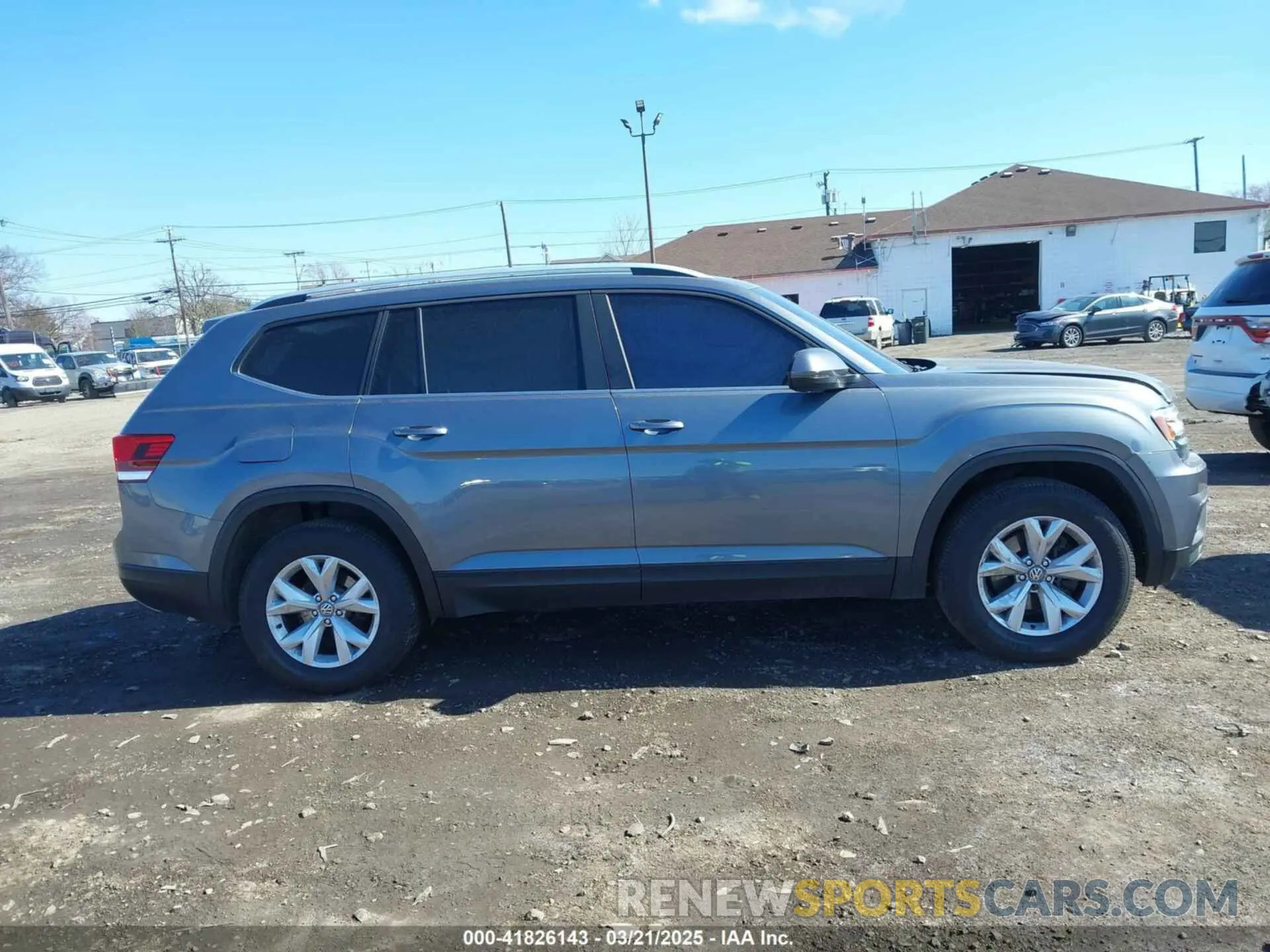 13 fotografías del automóvil dañado 1V2UR2CA9KC556024 VOLKSWAGEN ATLAS 2019