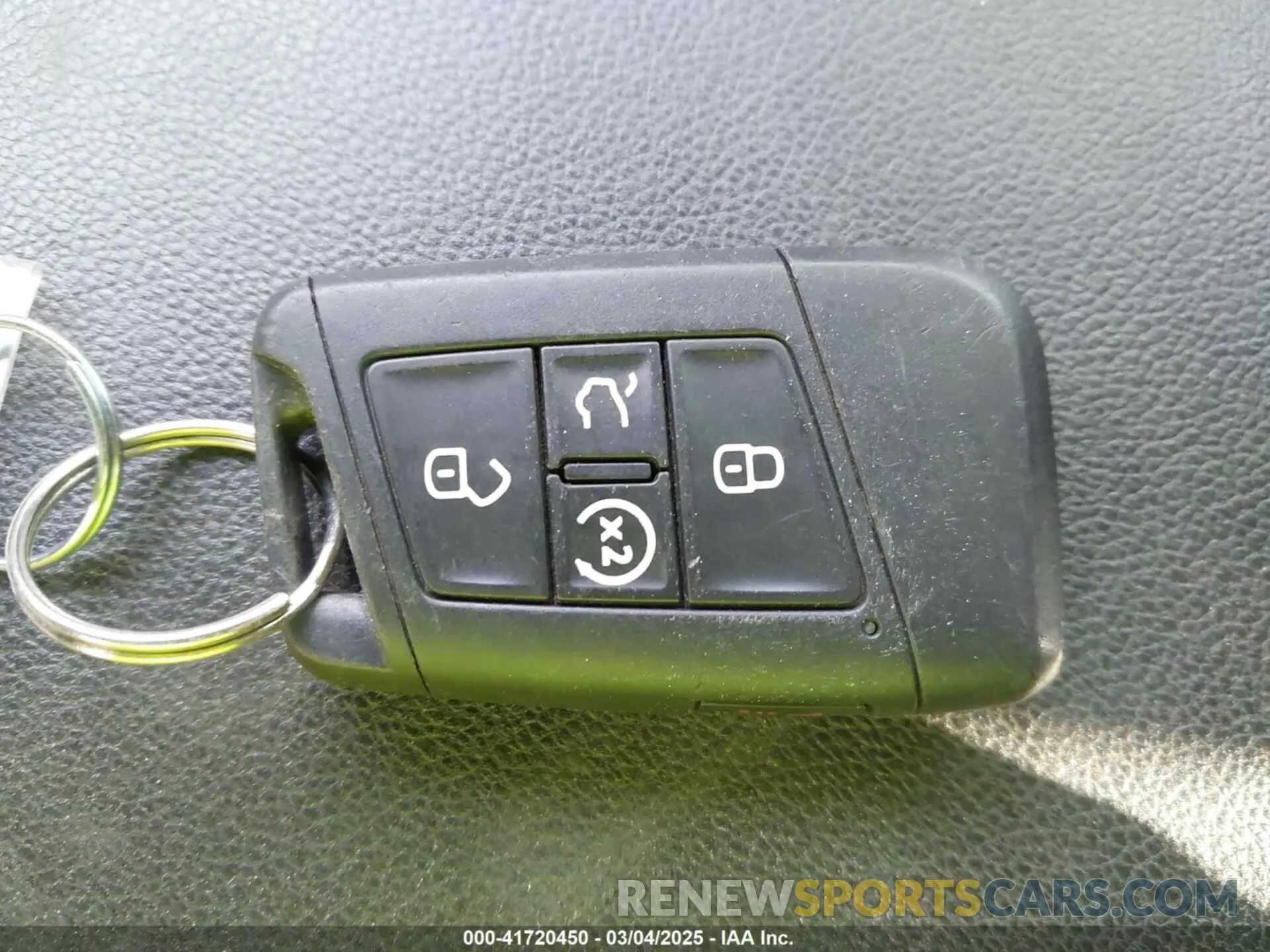 11 fotografías del automóvil dañado 1V2UR2CAXKC533741 VOLKSWAGEN ATLAS 2019