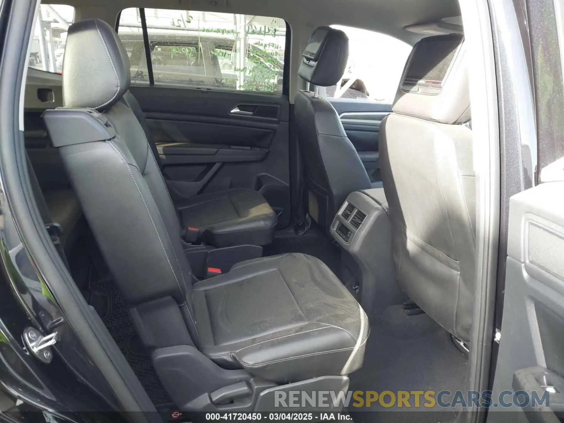 8 fotografías del automóvil dañado 1V2UR2CAXKC533741 VOLKSWAGEN ATLAS 2019