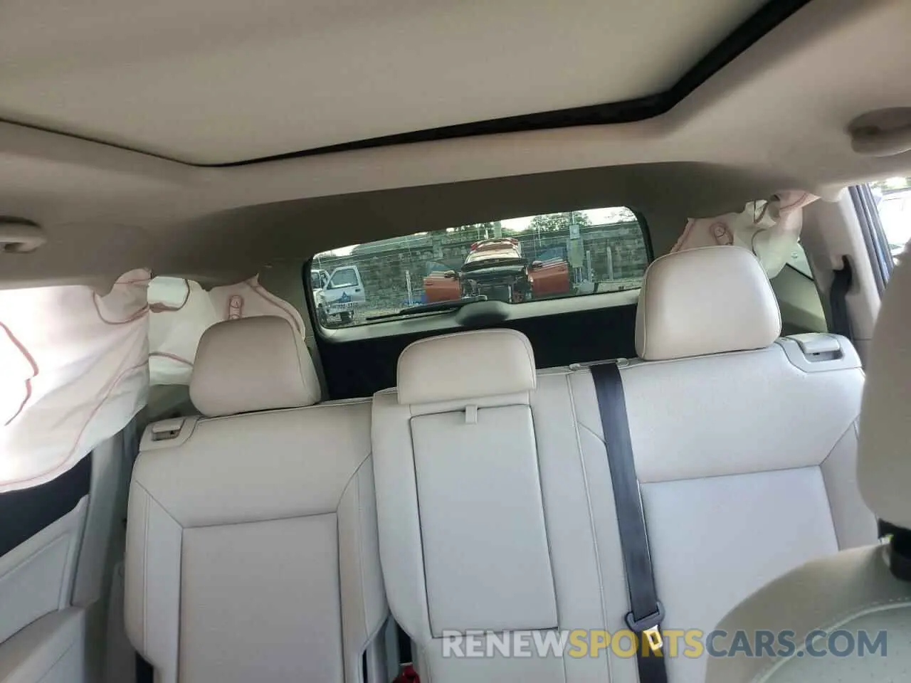10 fotografías del automóvil dañado 1V2WP2CA0KC590674 VOLKSWAGEN ATLAS 2019