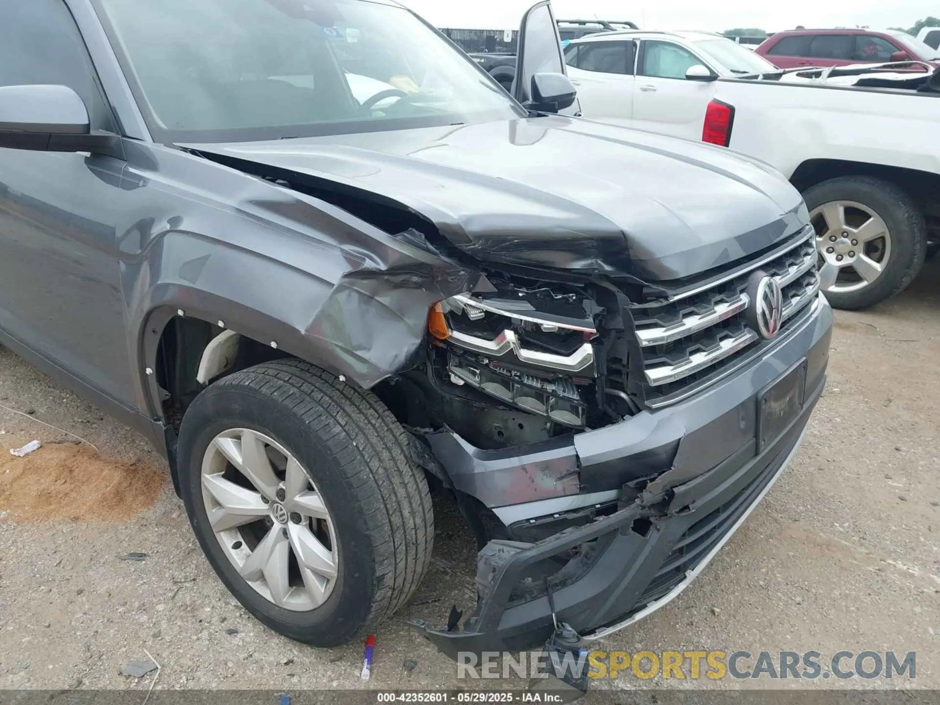 6 fotografías del automóvil dañado 1V2WP2CA1KC591364 VOLKSWAGEN ATLAS 2019