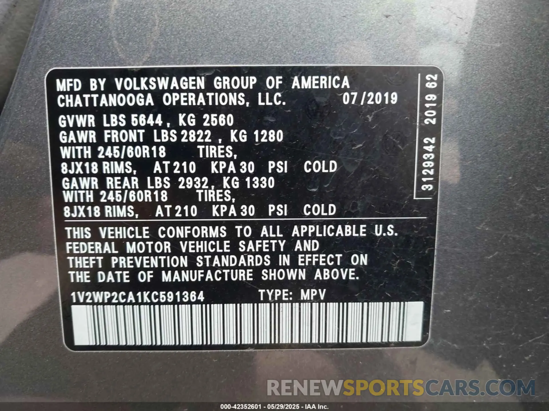 9 fotografías del automóvil dañado 1V2WP2CA1KC591364 VOLKSWAGEN ATLAS 2019