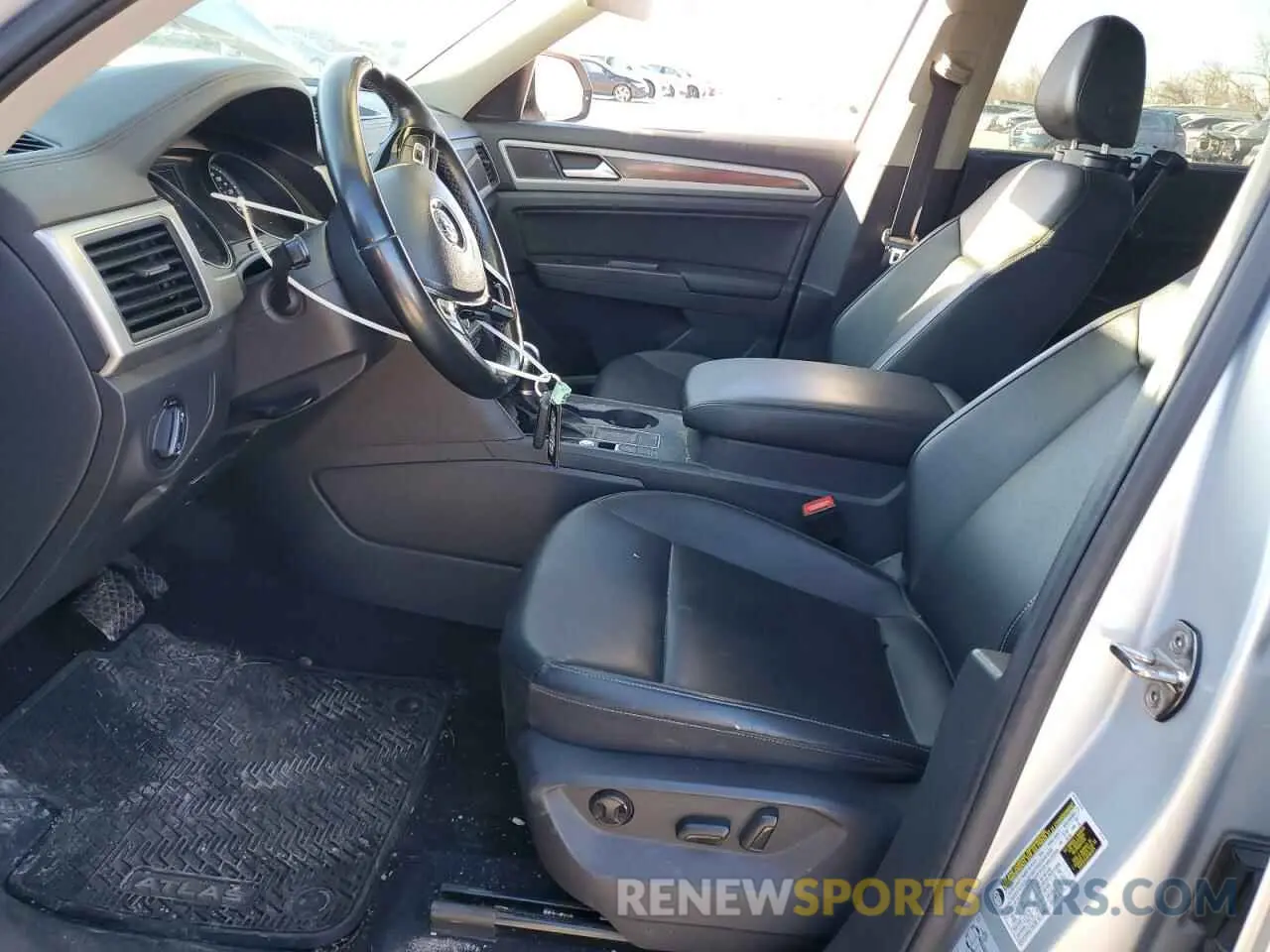 7 fotografías del automóvil dañado 1V2WP2CA4KC570167 VOLKSWAGEN ATLAS 2019